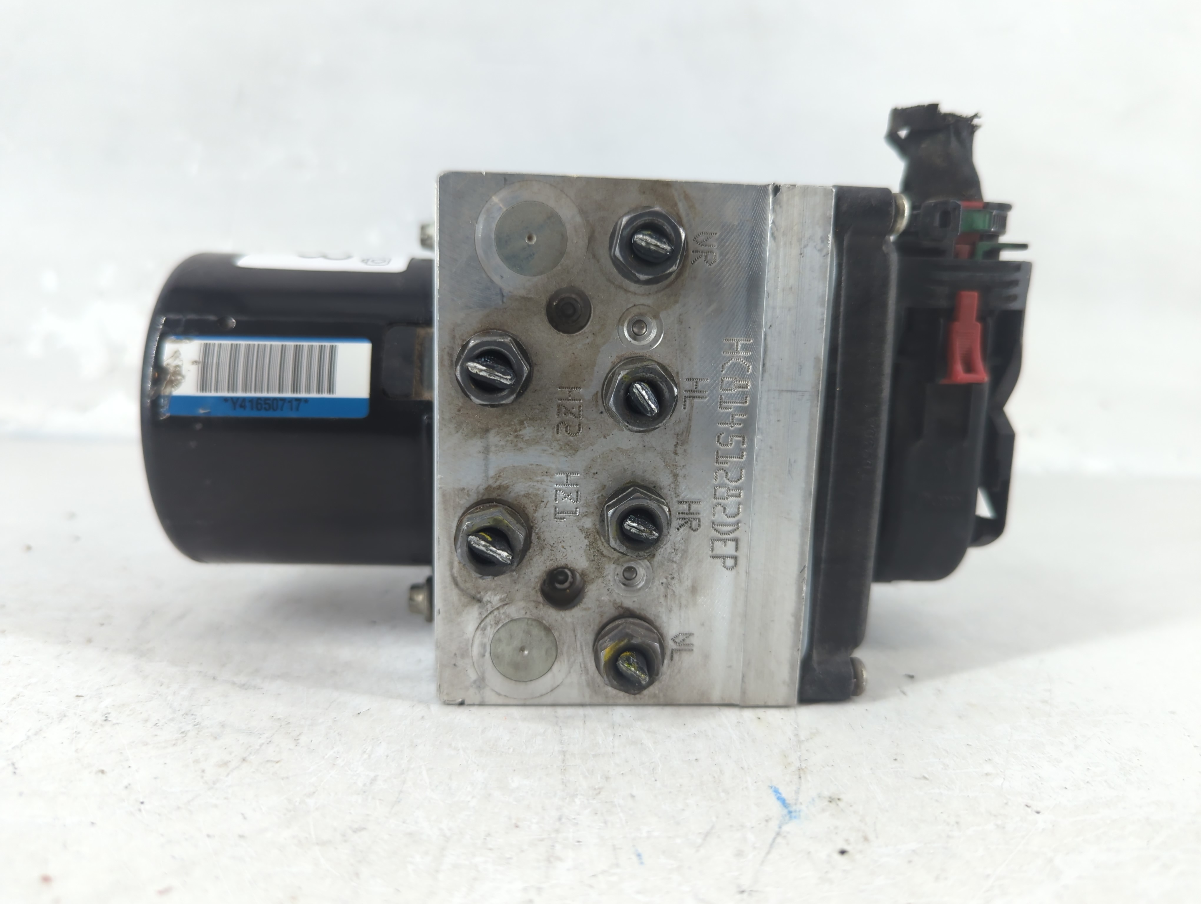 2009-2010 Volkswagen Passat Abs Pump Control Module 852194 - Oemusedautoparts1.com