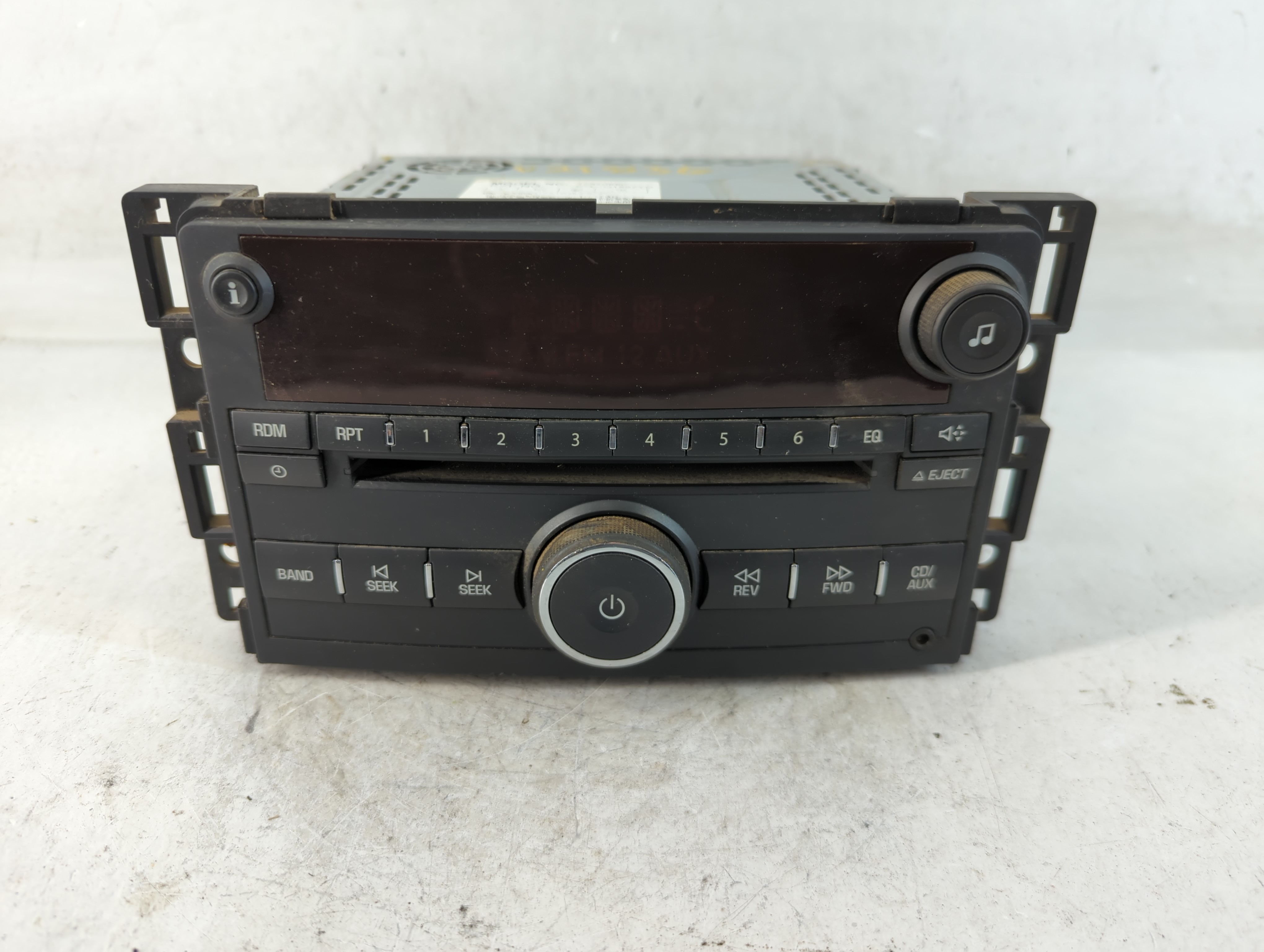 2006-2007 Saturn Vue Am Fm Cd Player Radio Receiver 852207 - Oemusedautoparts1.com