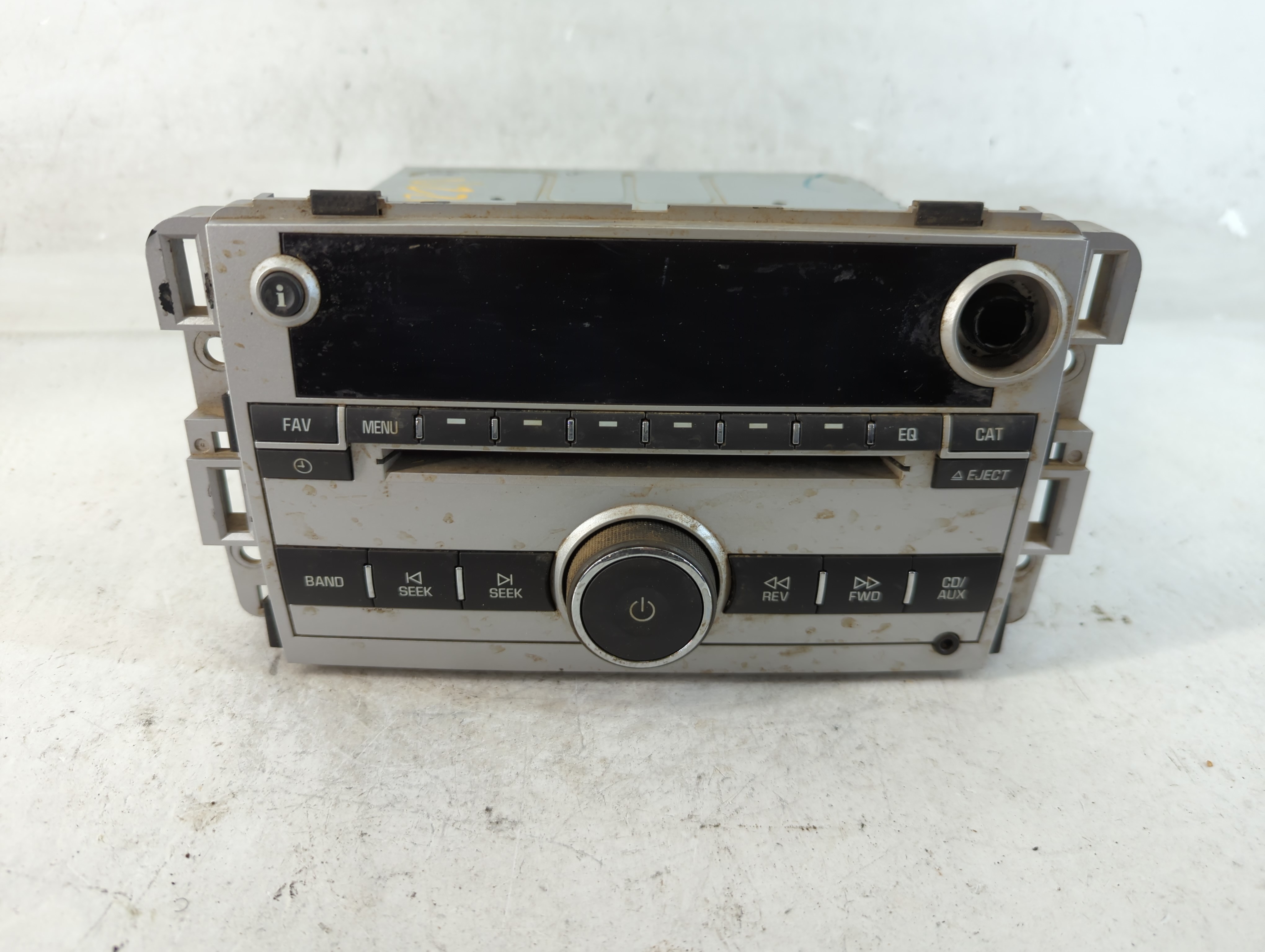 2008-2008 Chevrolet Equinox Am Fm Cd Player Radio Receiver 852211 - Oemusedautoparts1.com