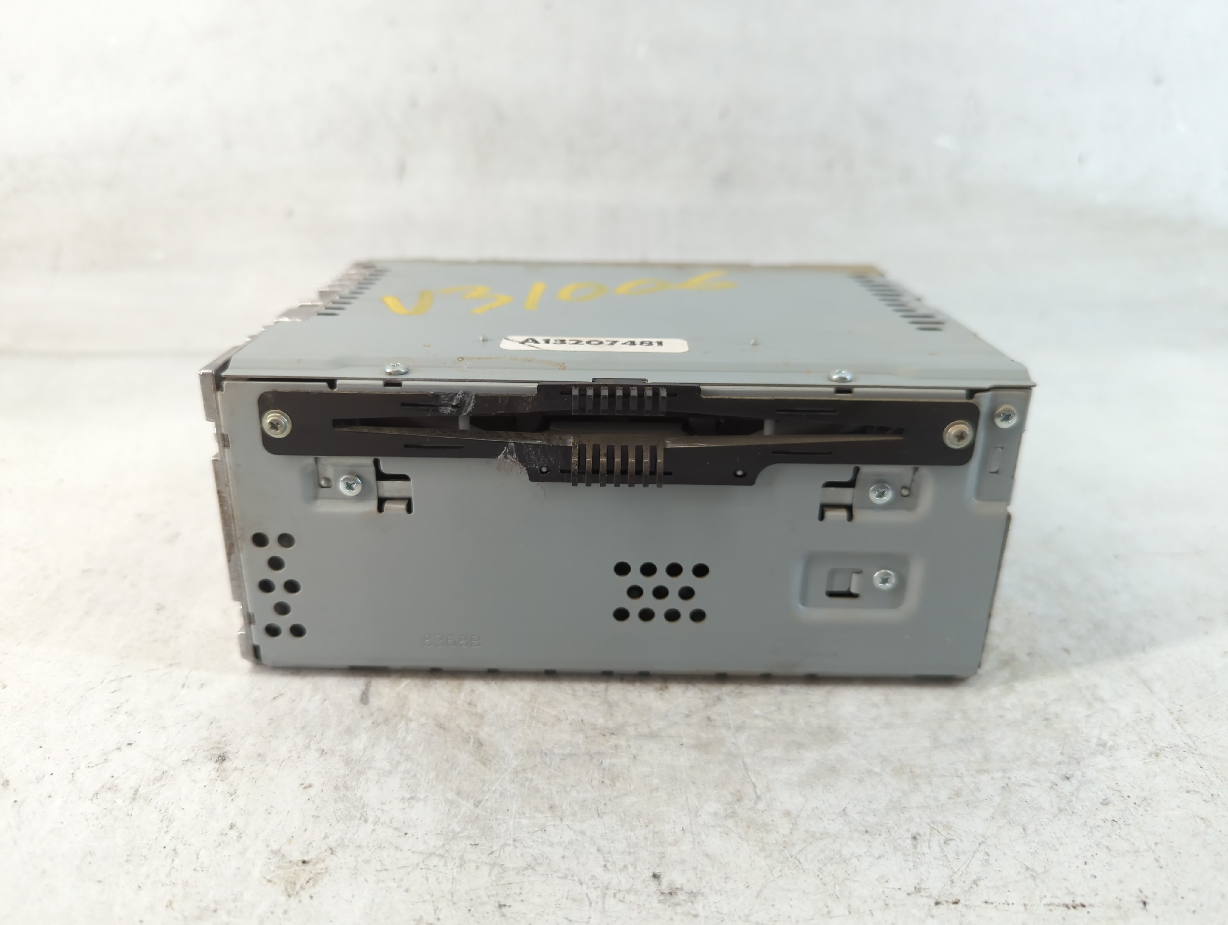 2017-2017 Ford Fusion Am Fm Cd Player Radio Receiver 852218 - Oemusedautoparts1.com