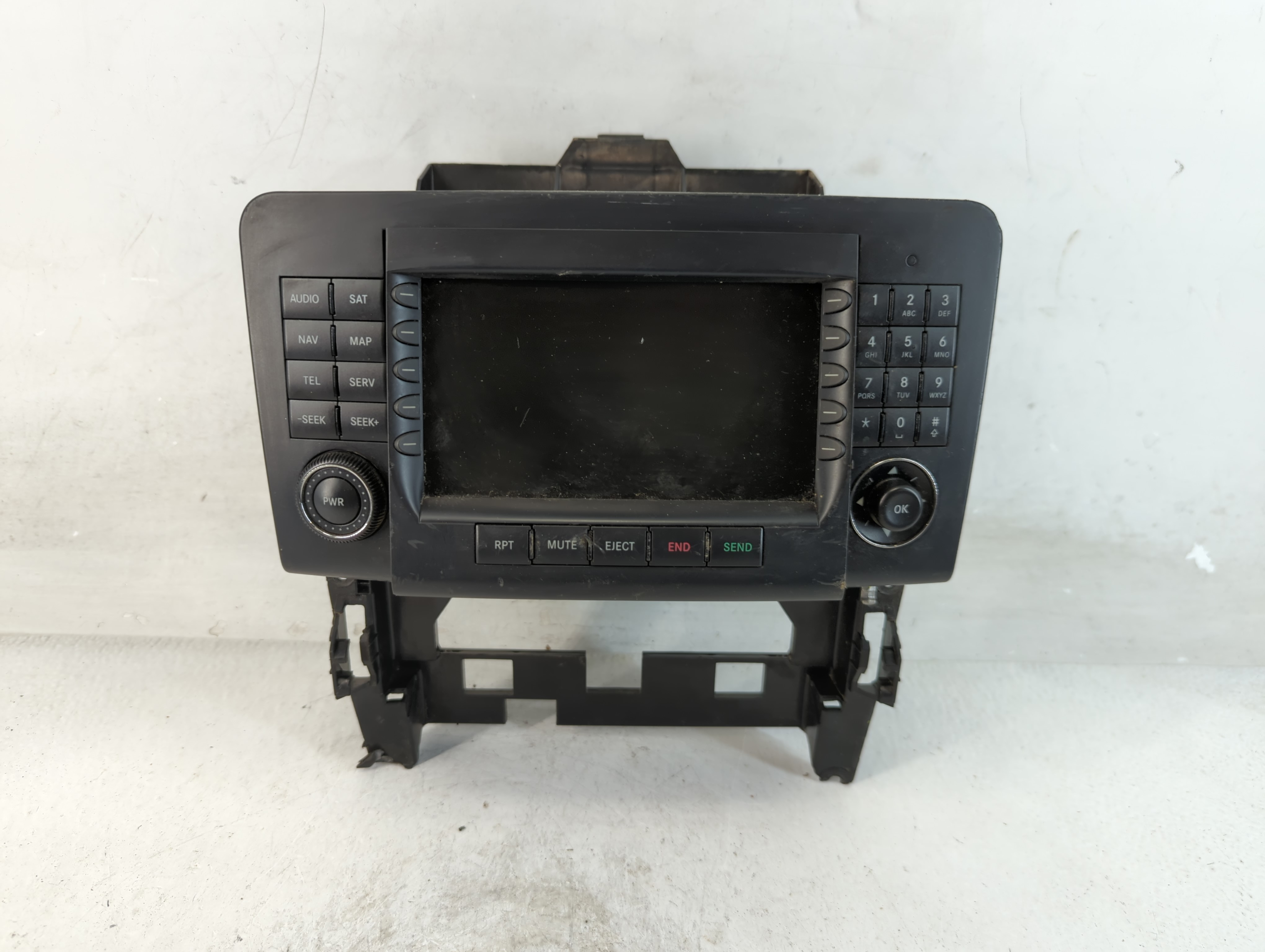 2007-2009 Mercedes-benz Gl450 Am Fm Cd Player Radio Receiver 852228 - Oemusedautoparts1.com