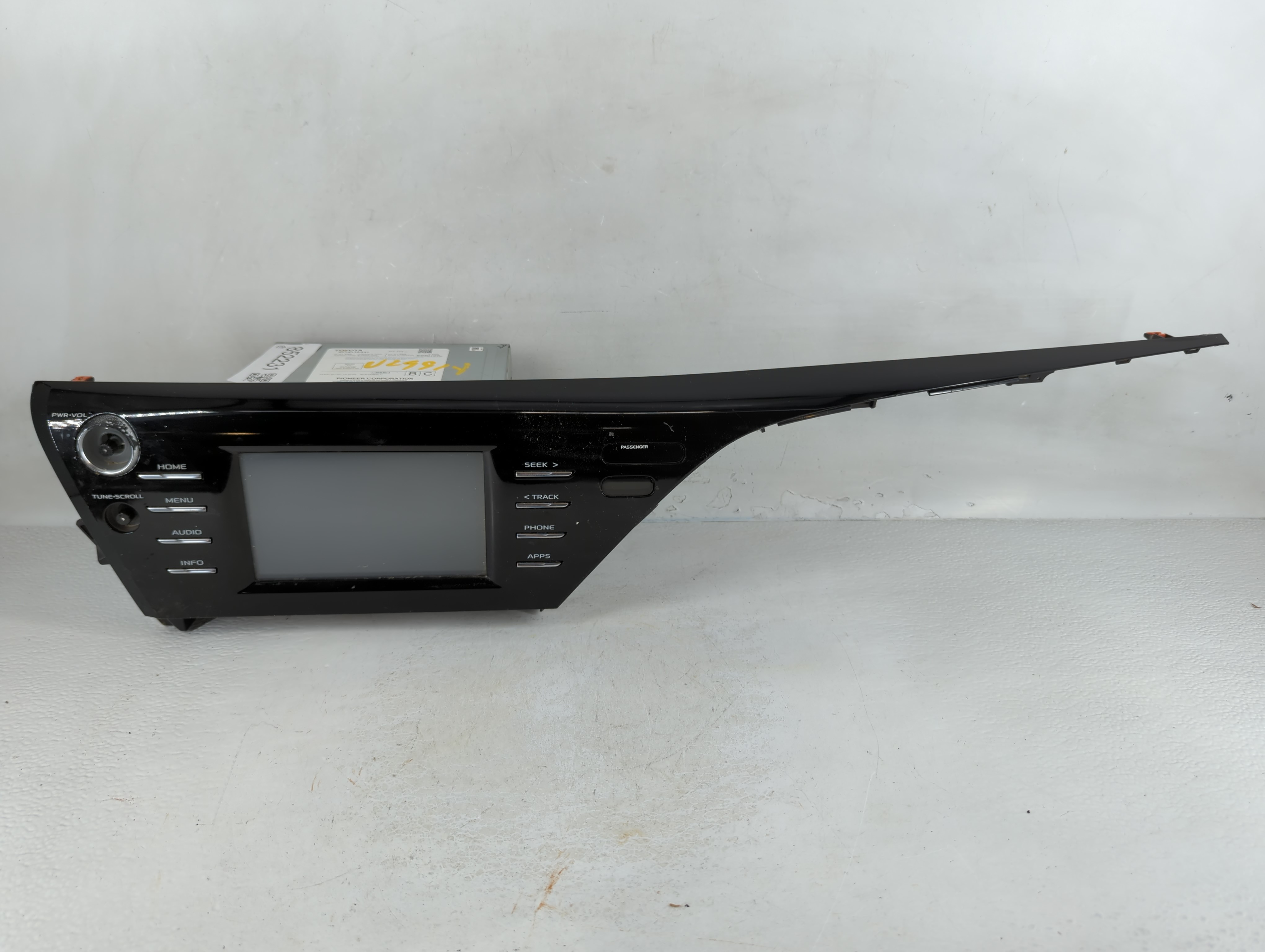 2018-2018 Toyota Camry Am Fm Cd Player Radio Receiver 852231 - Oemusedautoparts1.com