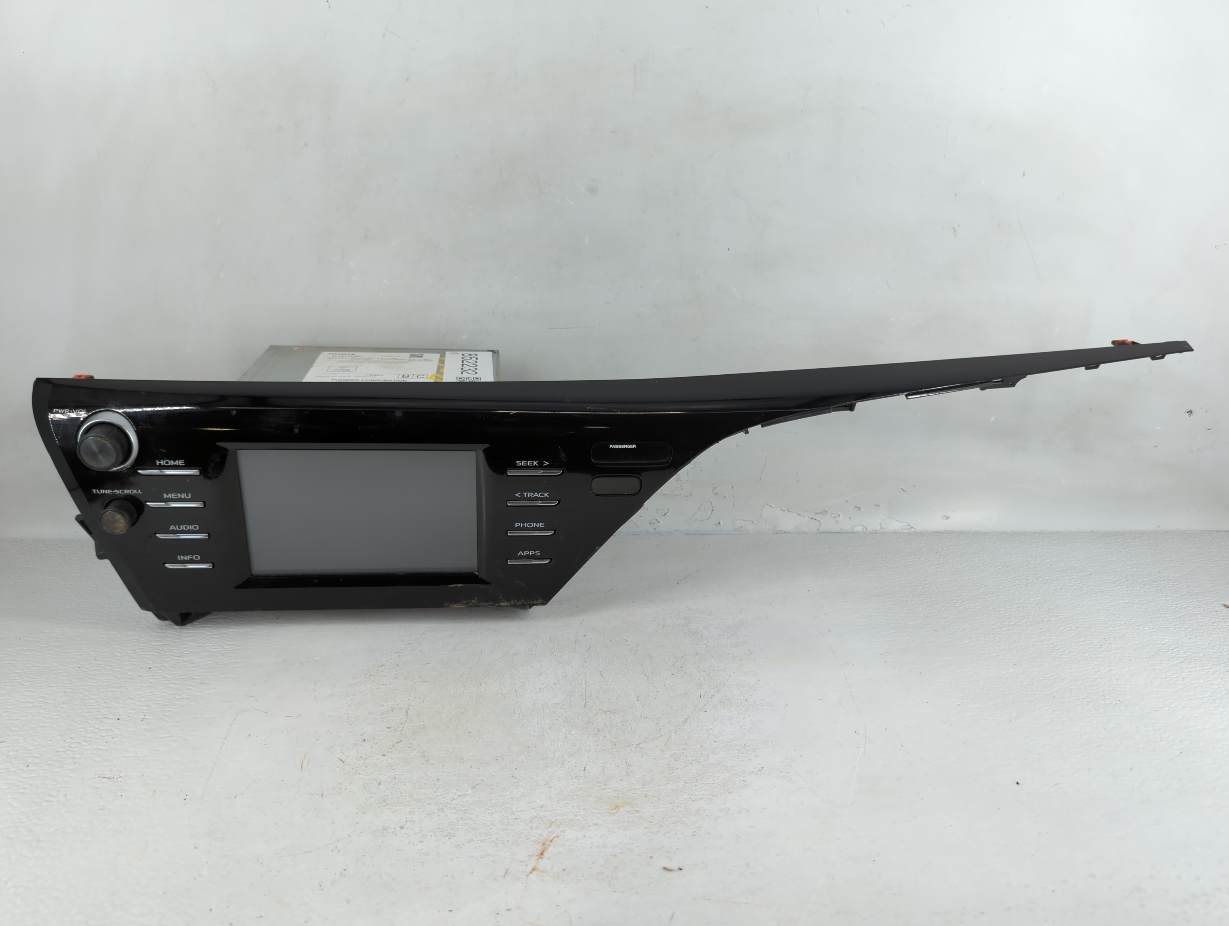 2018-2018 Toyota Camry Am Fm Cd Player Radio Receiver 852232 - Oemusedautoparts1.com
