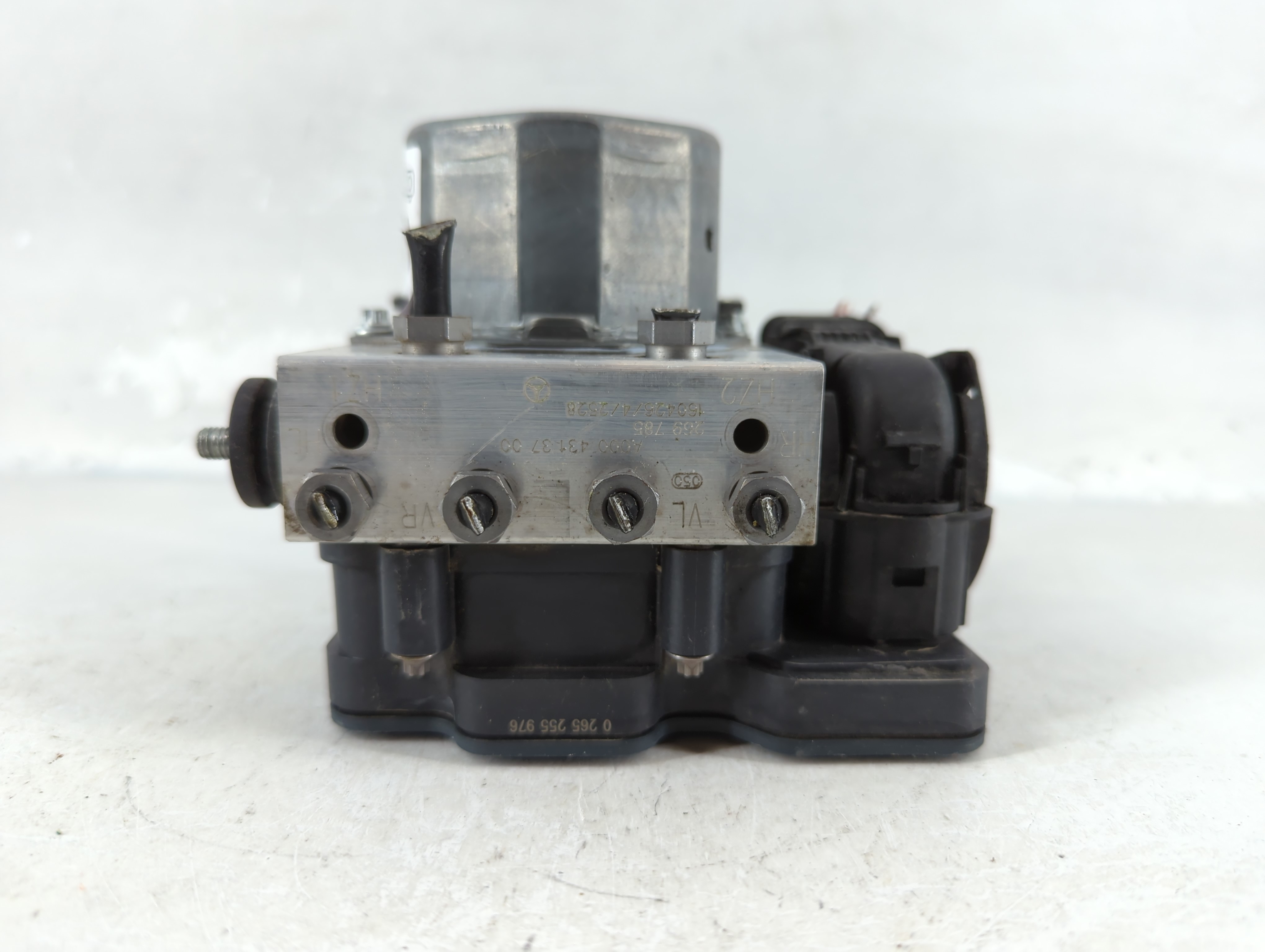 2014-2019 Mercedes-benz Cla250 Abs Pump Control Module 852251 - Oemusedautoparts1.com