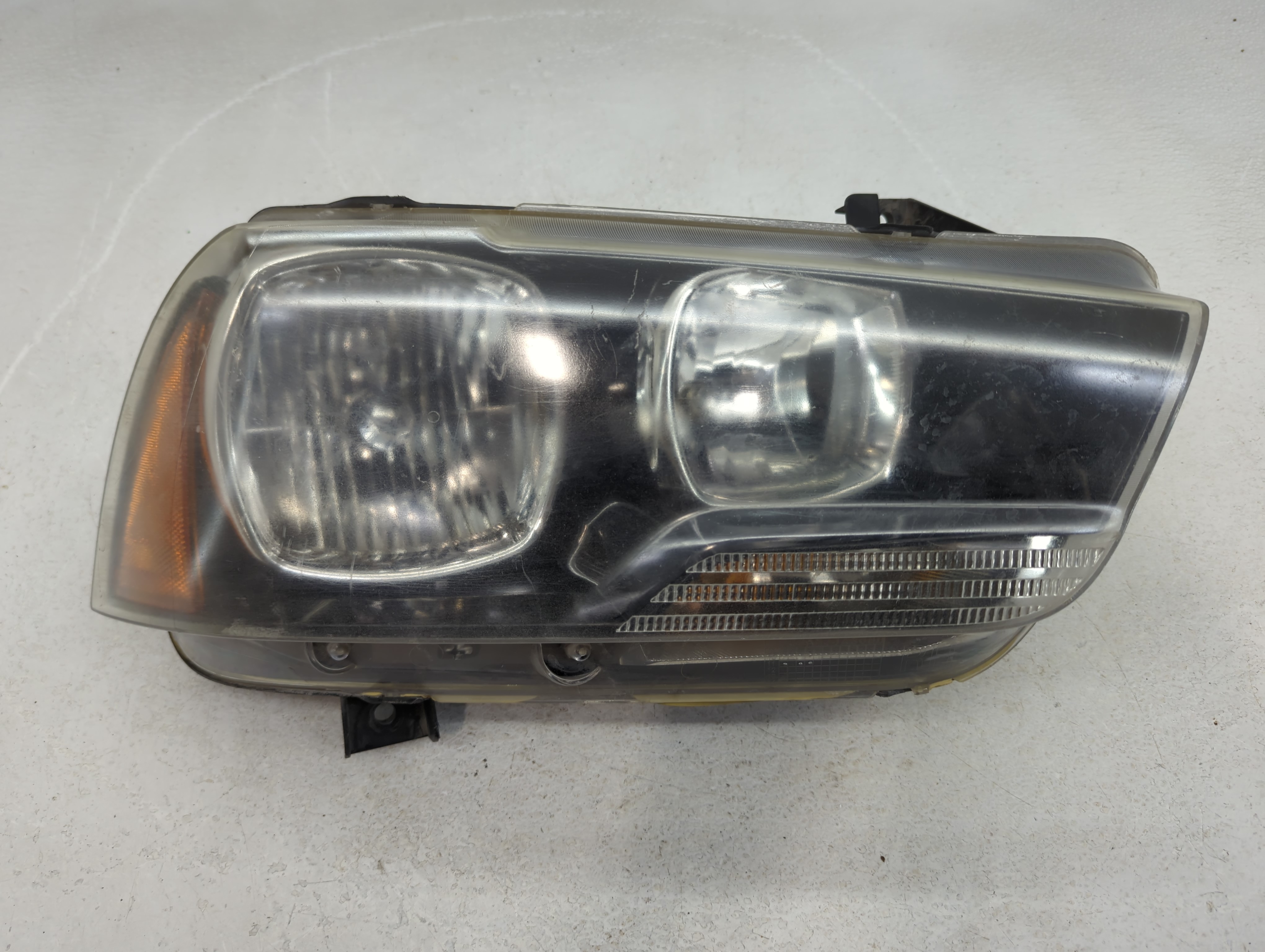 2011-2014 Dodge Charger Passenger Right Oem Head Light Headlight Lamp 852260 - Oemusedautoparts1.com