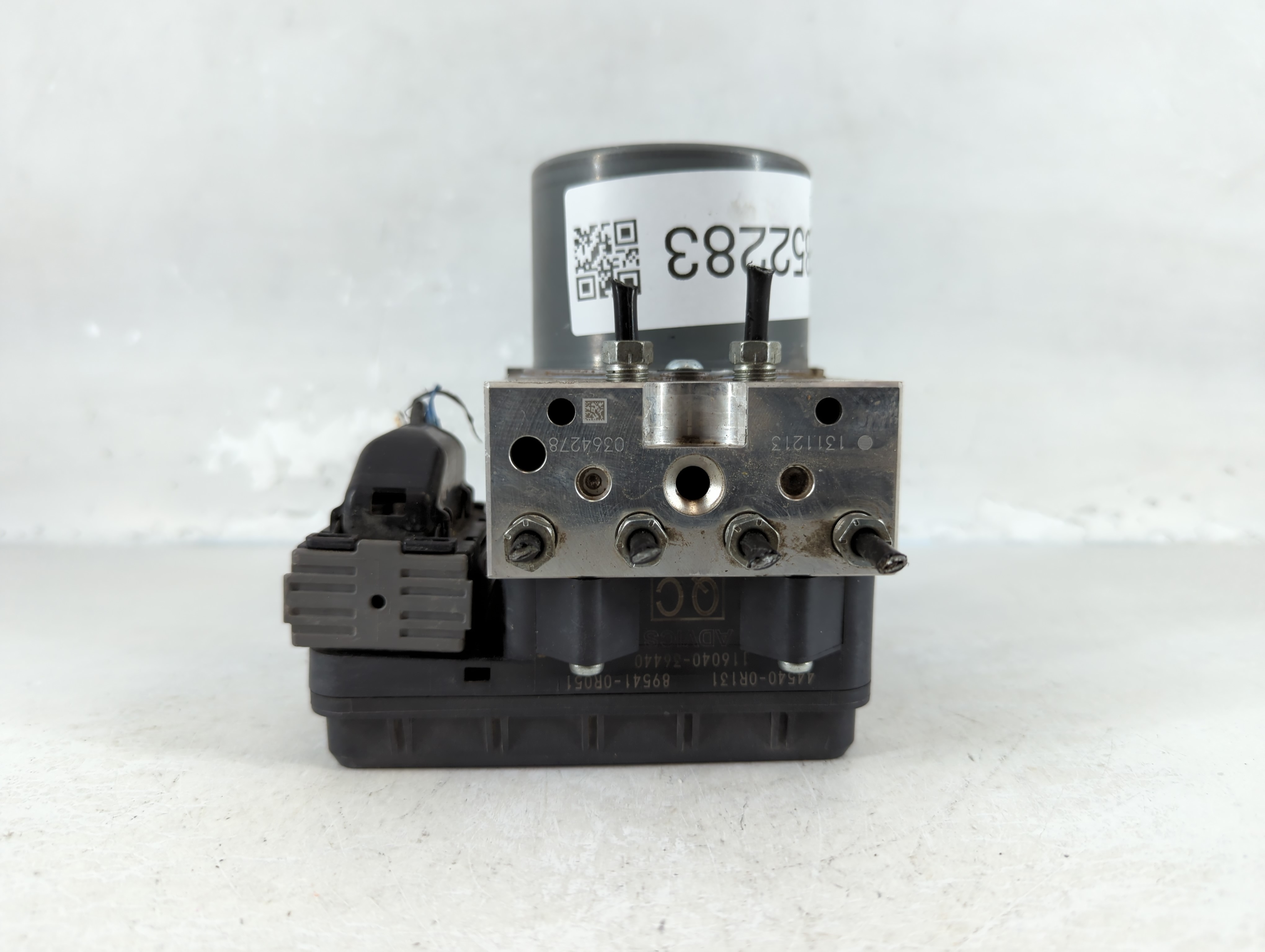 2013-2014 Toyota Rav4 Abs Pump Control Module 852283 - Oemusedautoparts1.com