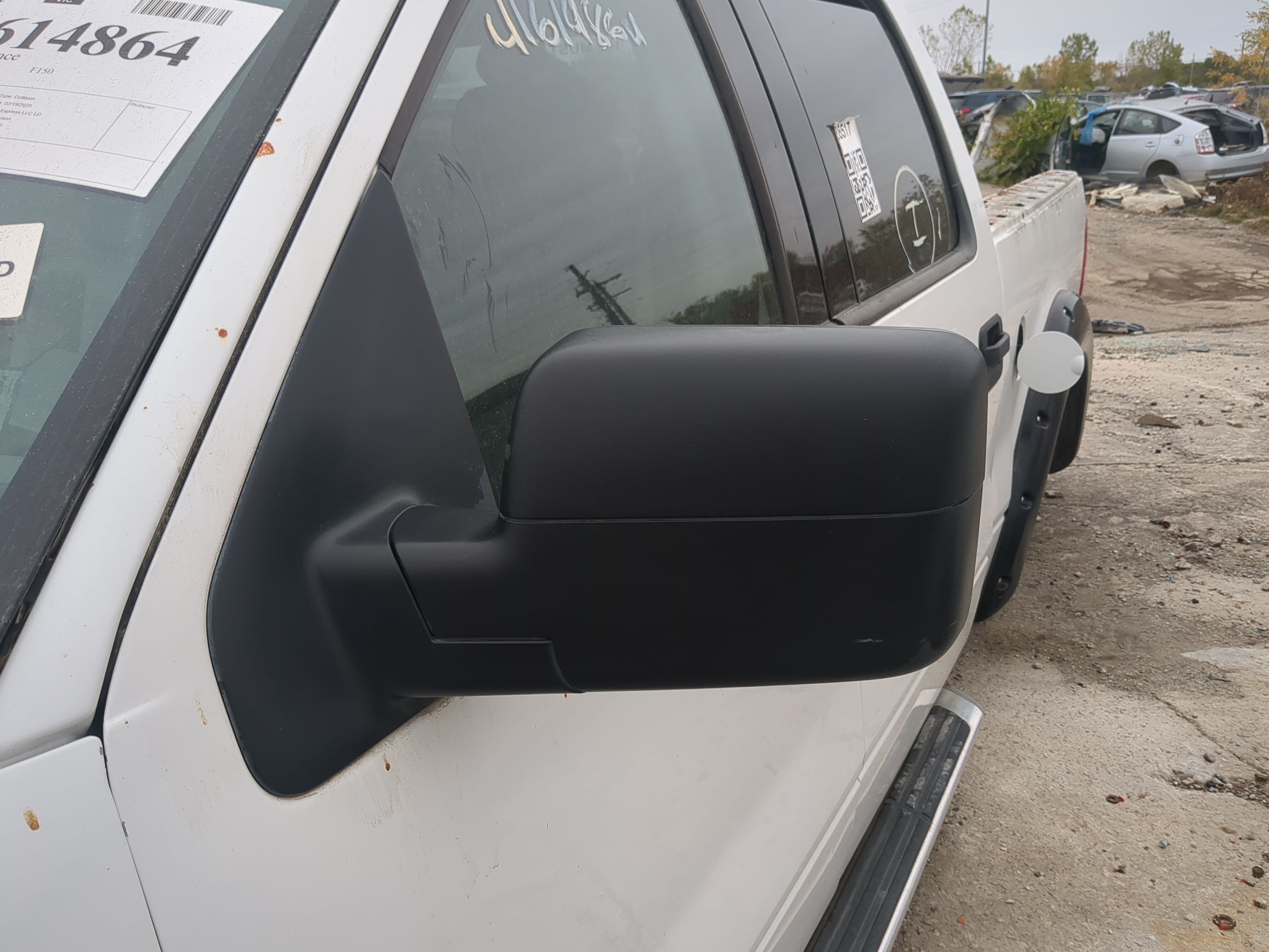 Ford Ford F150 Pickup Driver Left Side View Power Door Mirror 852431 - Oemusedautoparts1.com