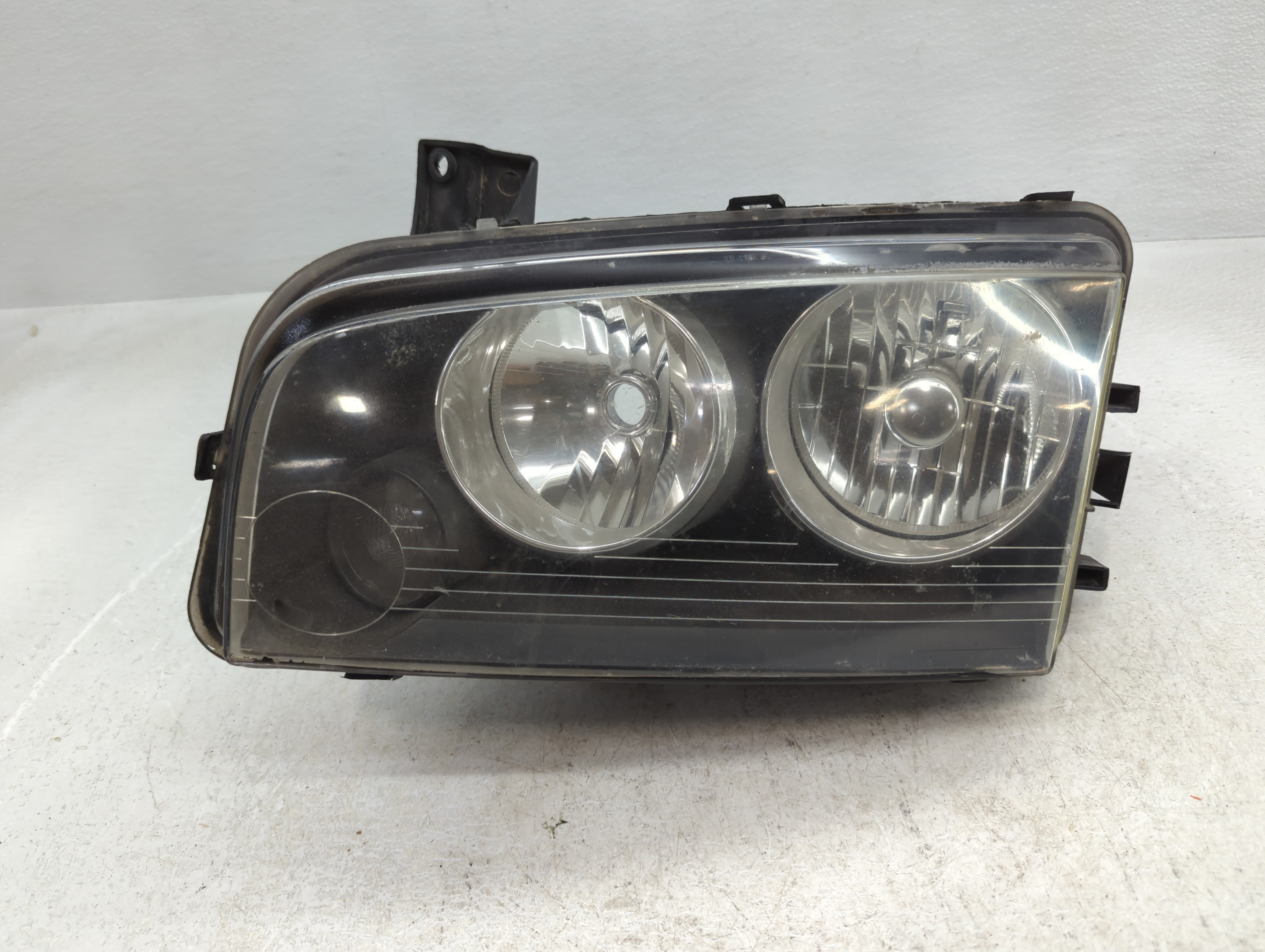 2011-2014 Dodge Charger Passenger Right Oem Head Light Headlight Lamp 852439 - Oemusedautoparts1.com