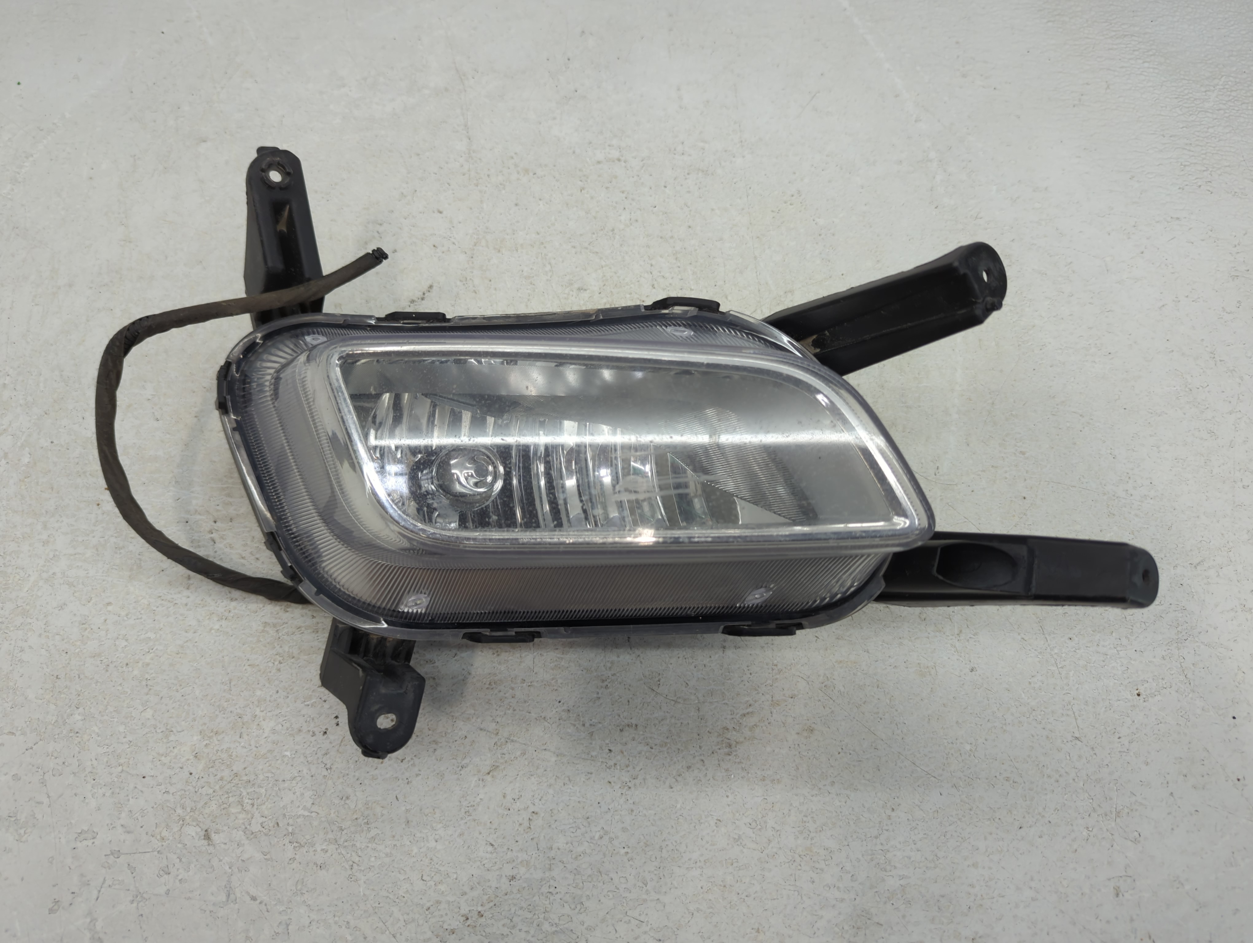 2014-2015 Kia Optima Passenger Right Oem Front Light Lamp 852440 - Oemusedautoparts1.com