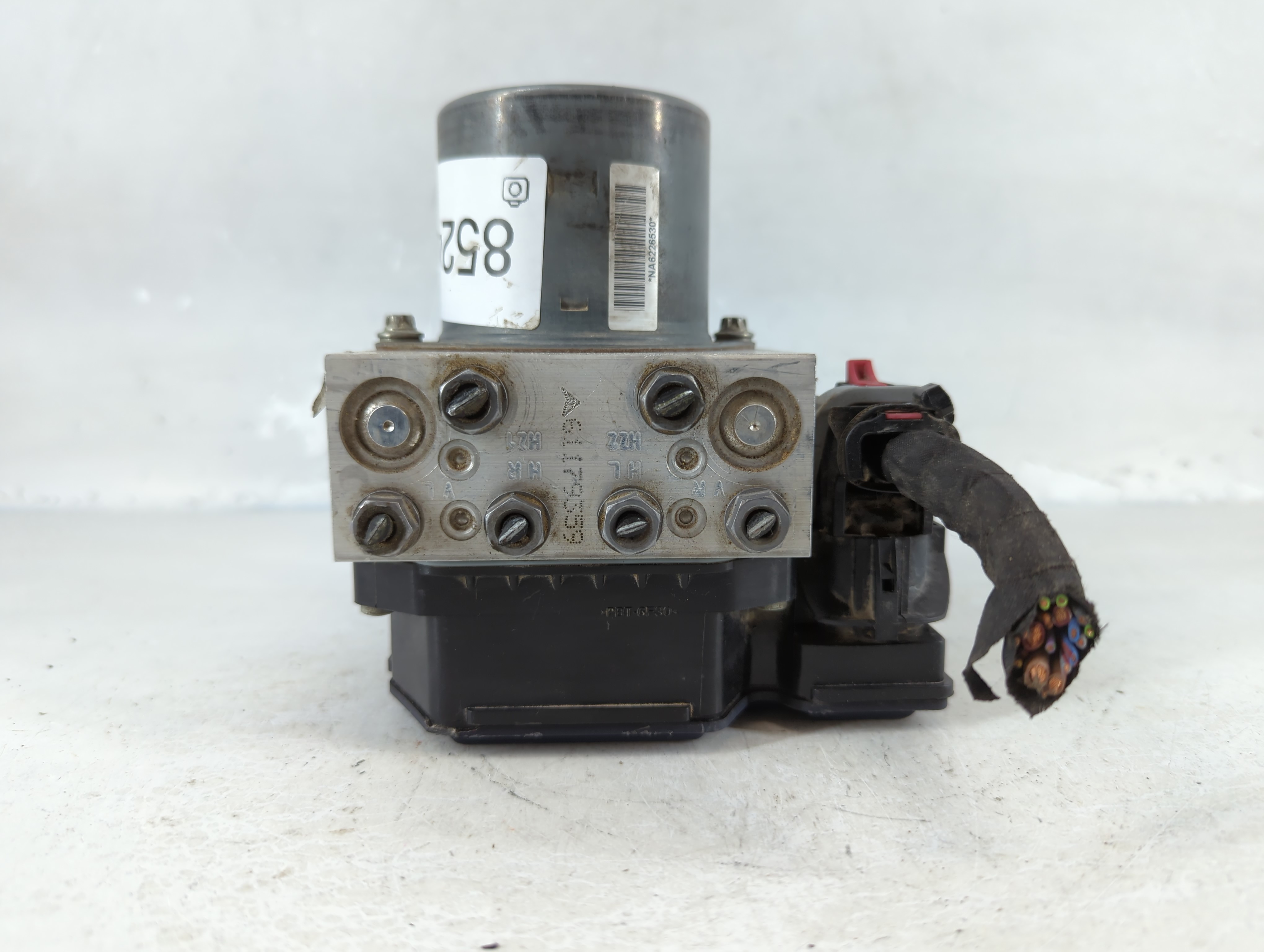2011-2012 Volkswagen Cc Abs Pump Control Module 852480 - Oemusedautoparts1.com