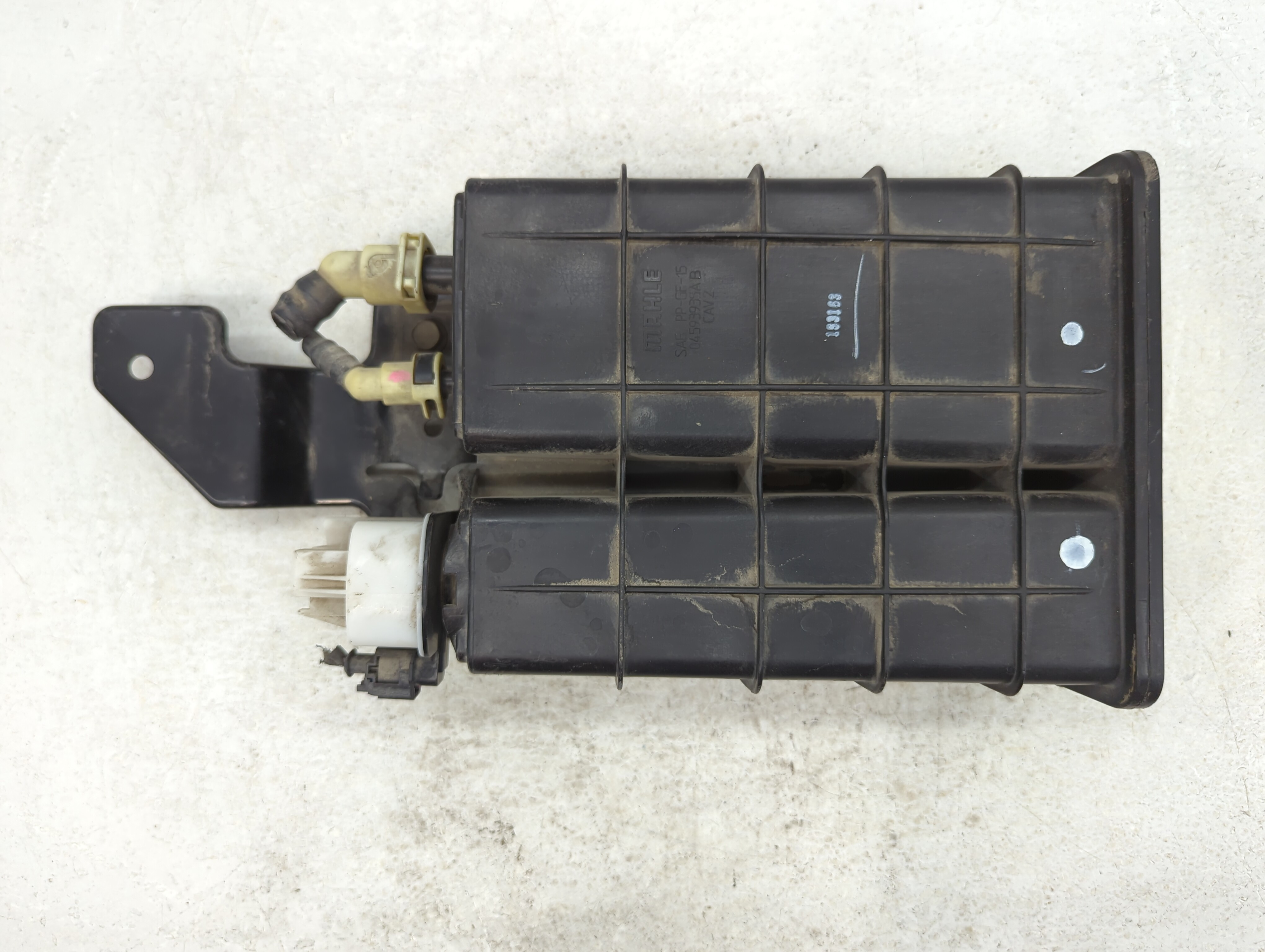 2016 Dodge Journey Fuel Vapor Charcoal Canister 852812 - Oemusedautoparts1.com