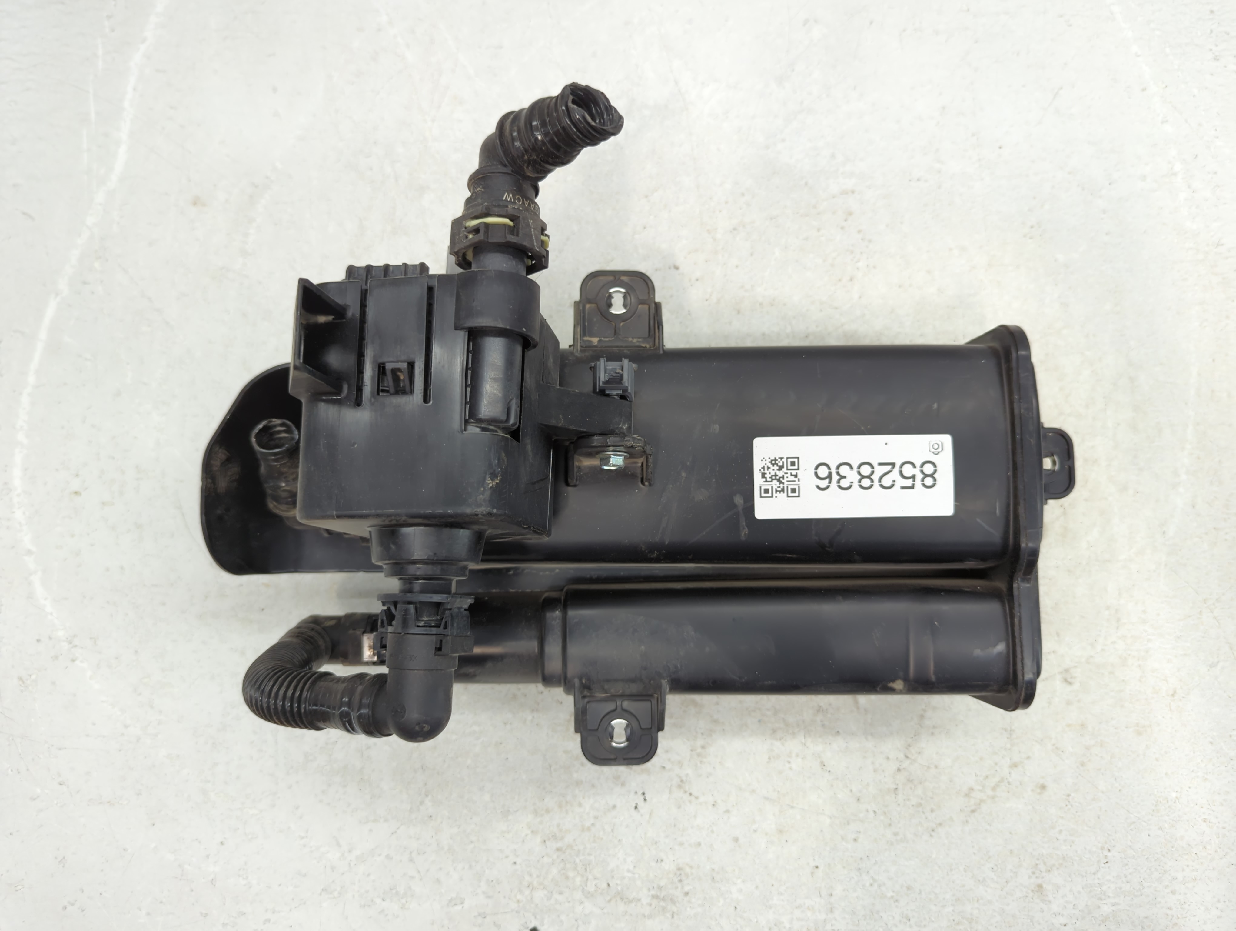 2017 Subaru Legacy Fuel Vapor Charcoal Canister 852836 - Oemusedautoparts1.com