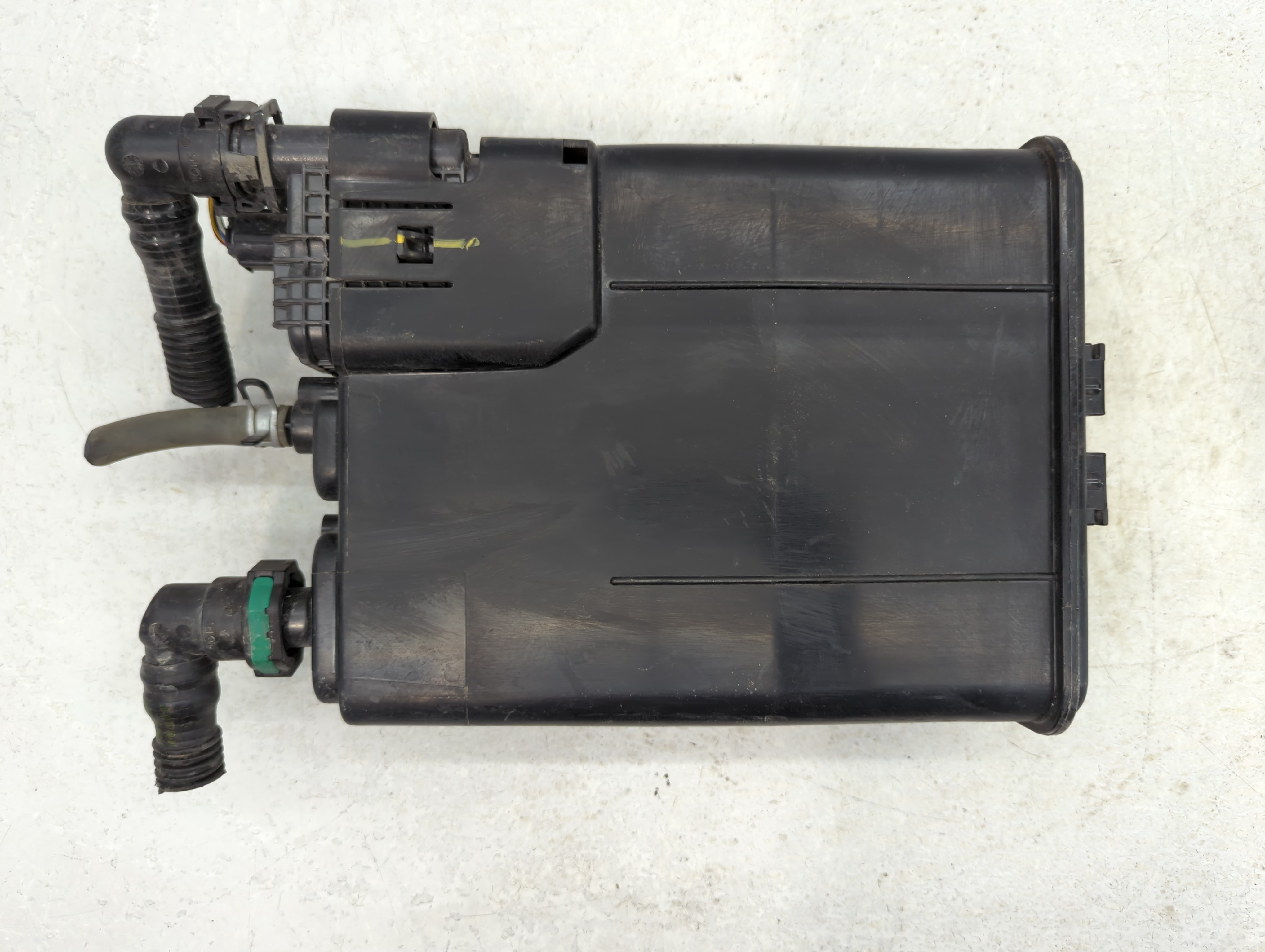 2014 Toyota Camry Fuel Vapor Charcoal Canister 852847 - Oemusedautoparts1.com