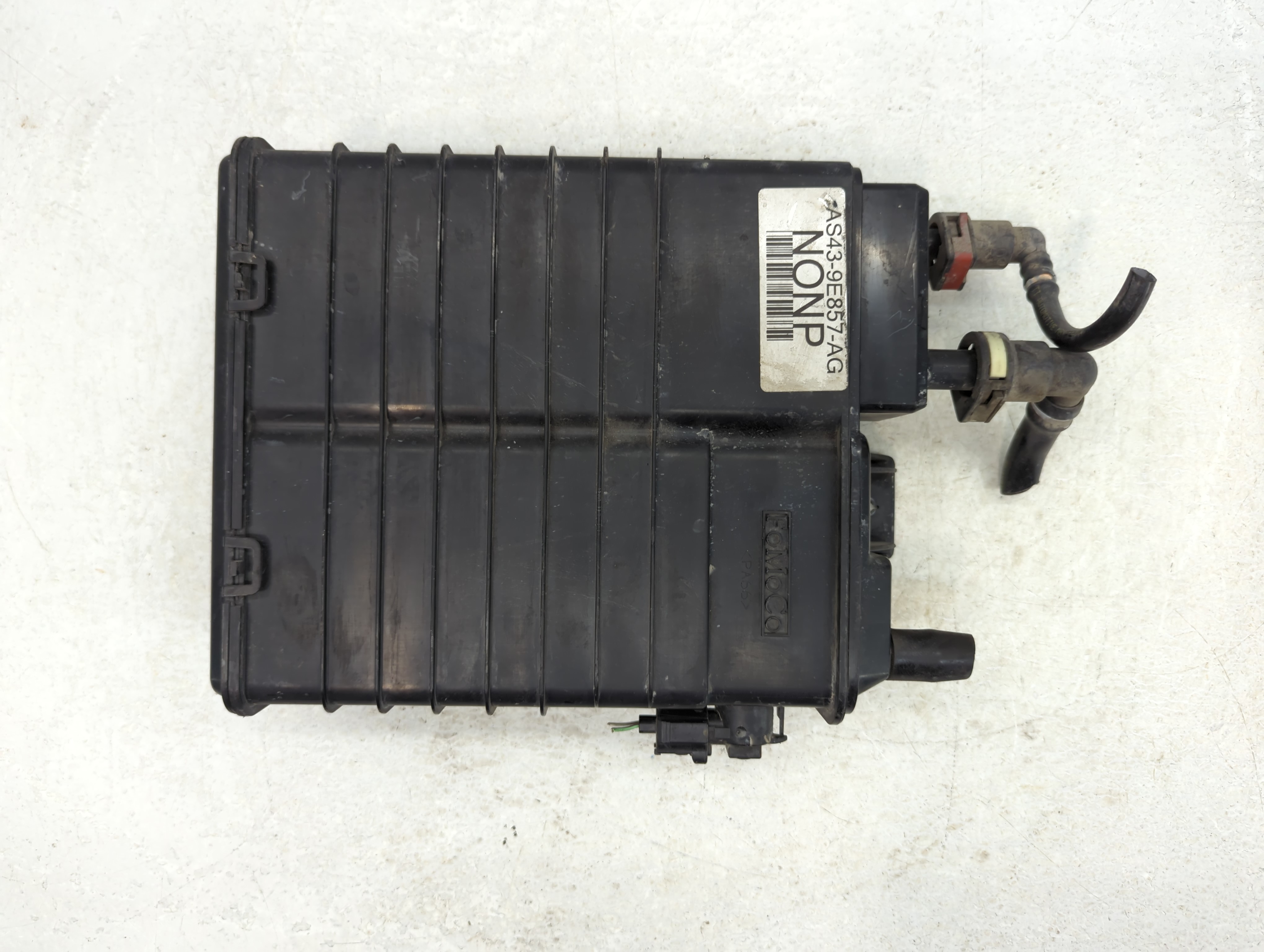 2018 Ford Focus Fuel Vapor Charcoal Canister 852848 - Oemusedautoparts1.com