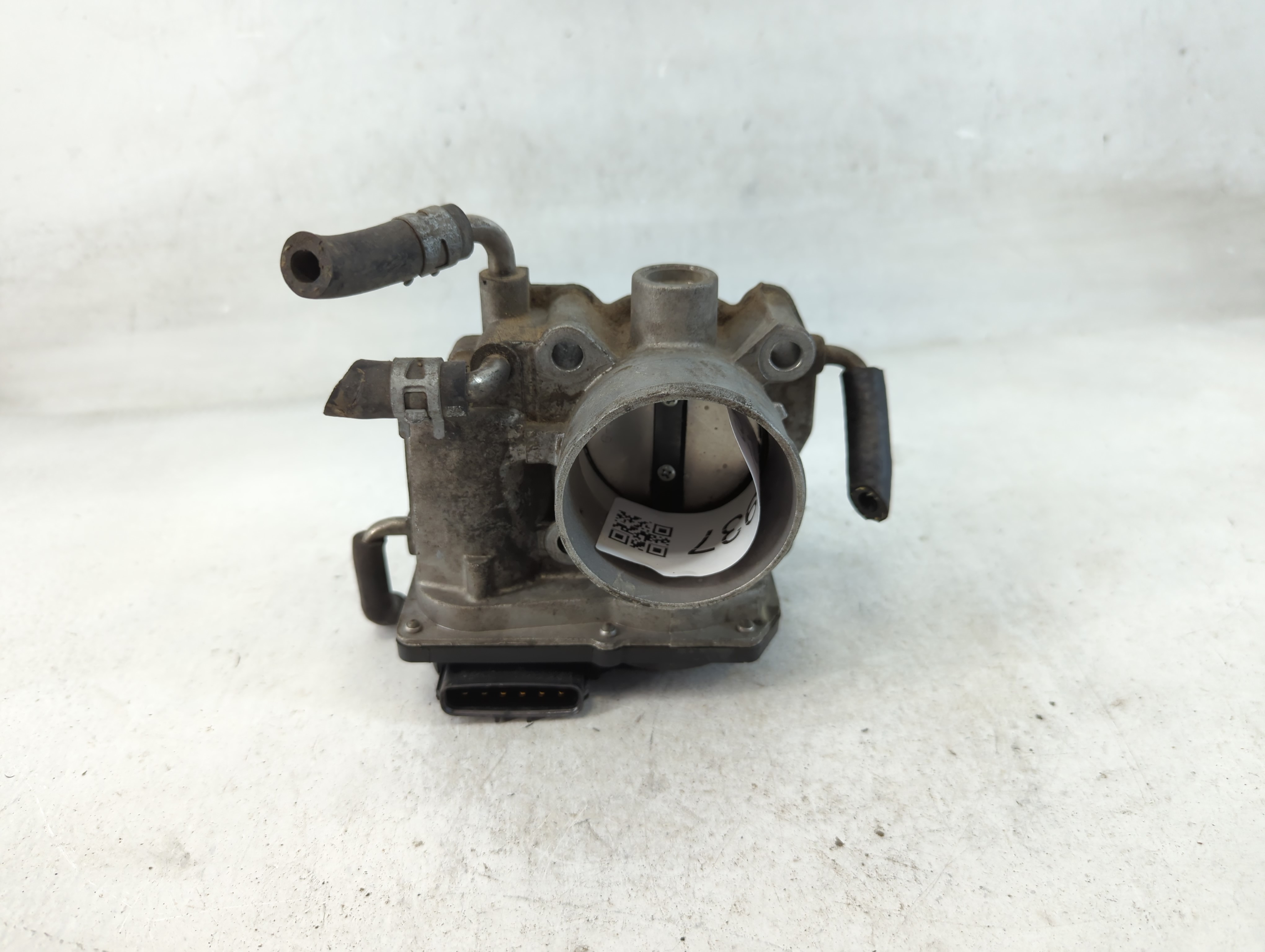2007-2011 Toyota Camry Throttle Body 852937 - Oemusedautoparts1.com