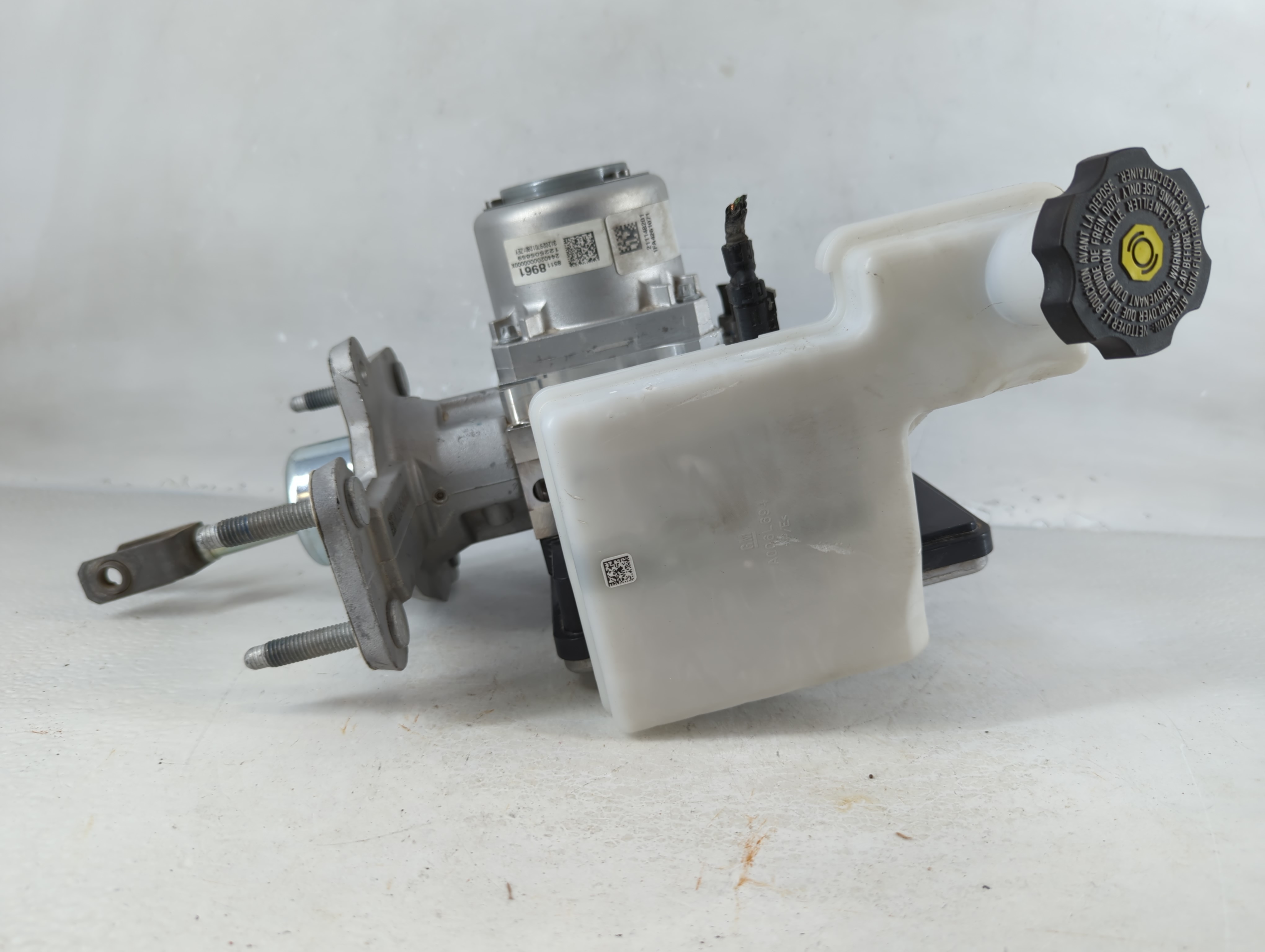 2021-2022 Chevrolet Silverado 1500 Abs Pump Control Module 853284 - Oemusedautoparts1.com