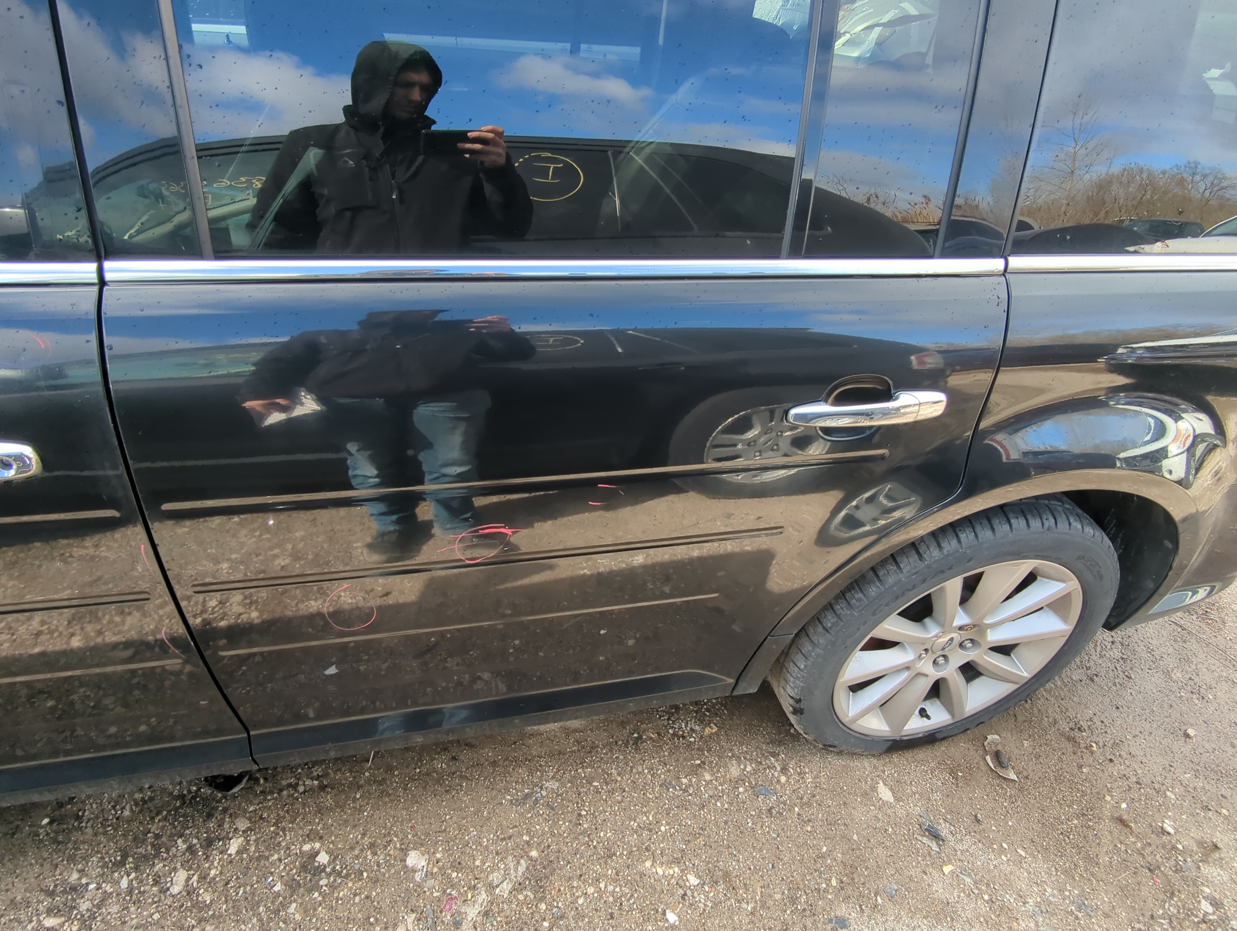 Picture of 2009-2019 Ford Flex Driver Rear Door Oem 853357