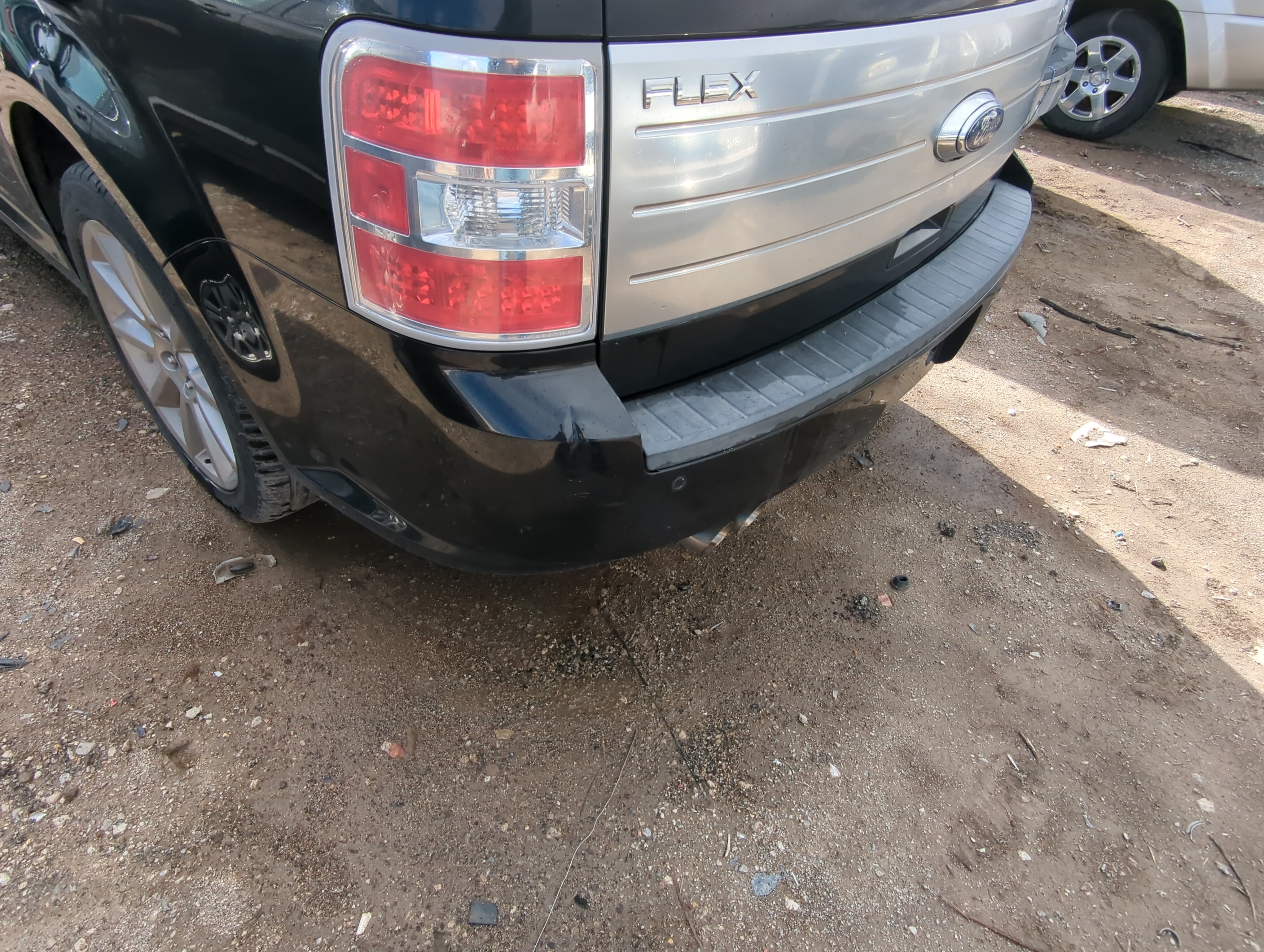Picture of 2009-2019 Ford Flex Passenger Rear Door Oem 853358
