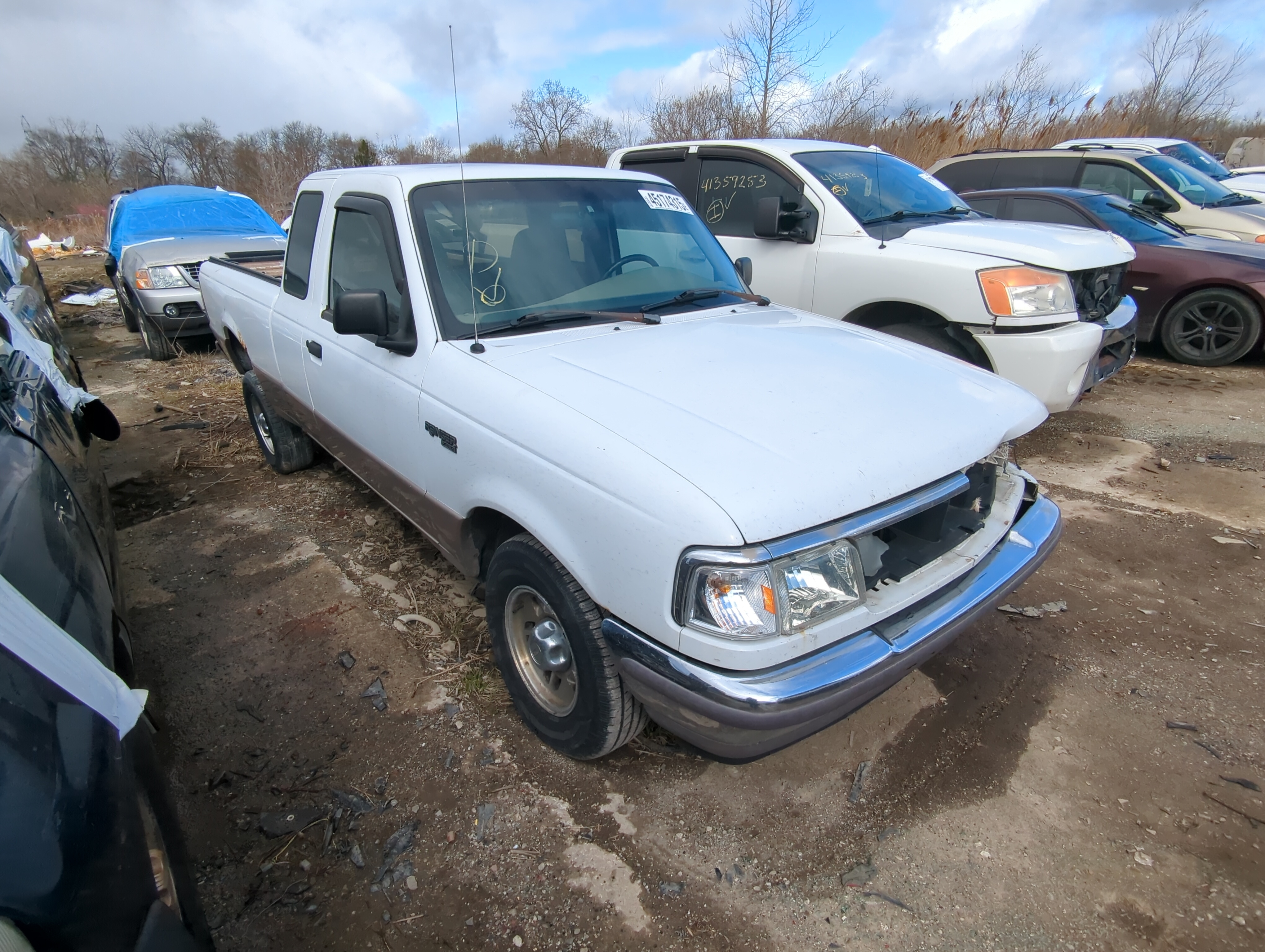 Picture of 1994-2002 Ford Ranger Passenger Front Door Oem 853591