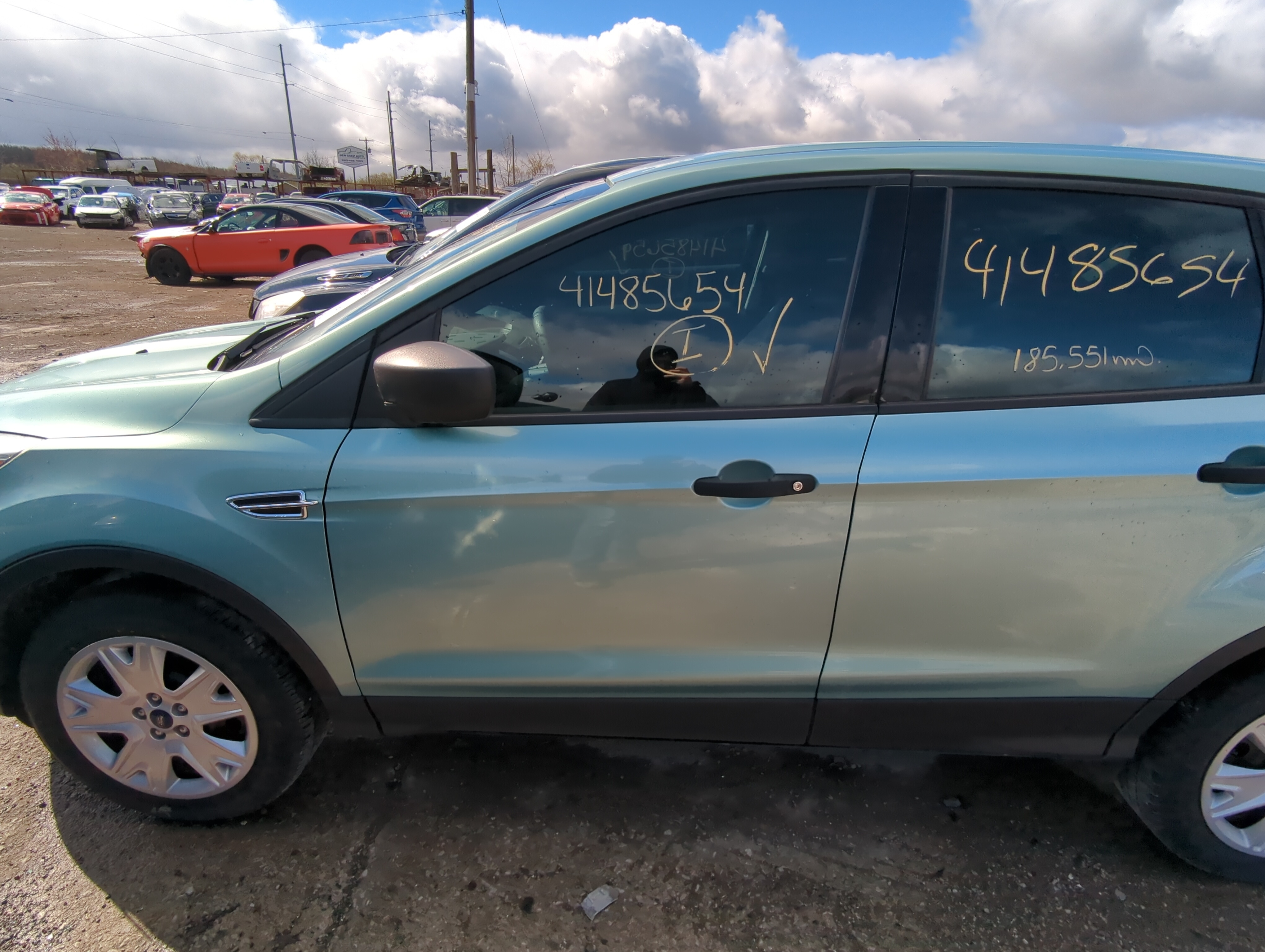 2013-2019 Ford Escape Driver Front Door Oem 853651 - Oemusedautoparts1.com