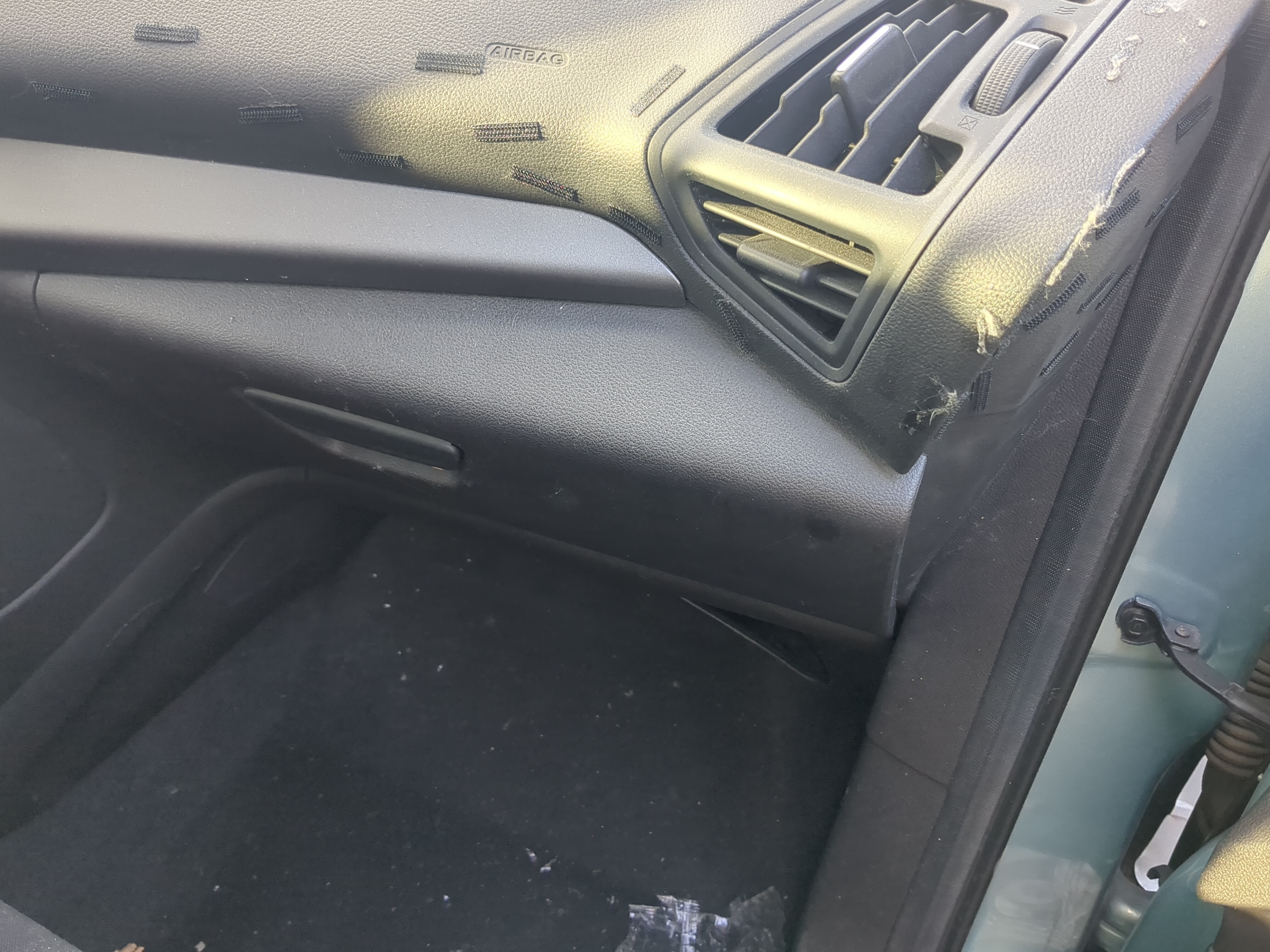 2013 Ford Escape Passenger Glove Box Door Storage Compartment 853738 - Oemusedautoparts1.com