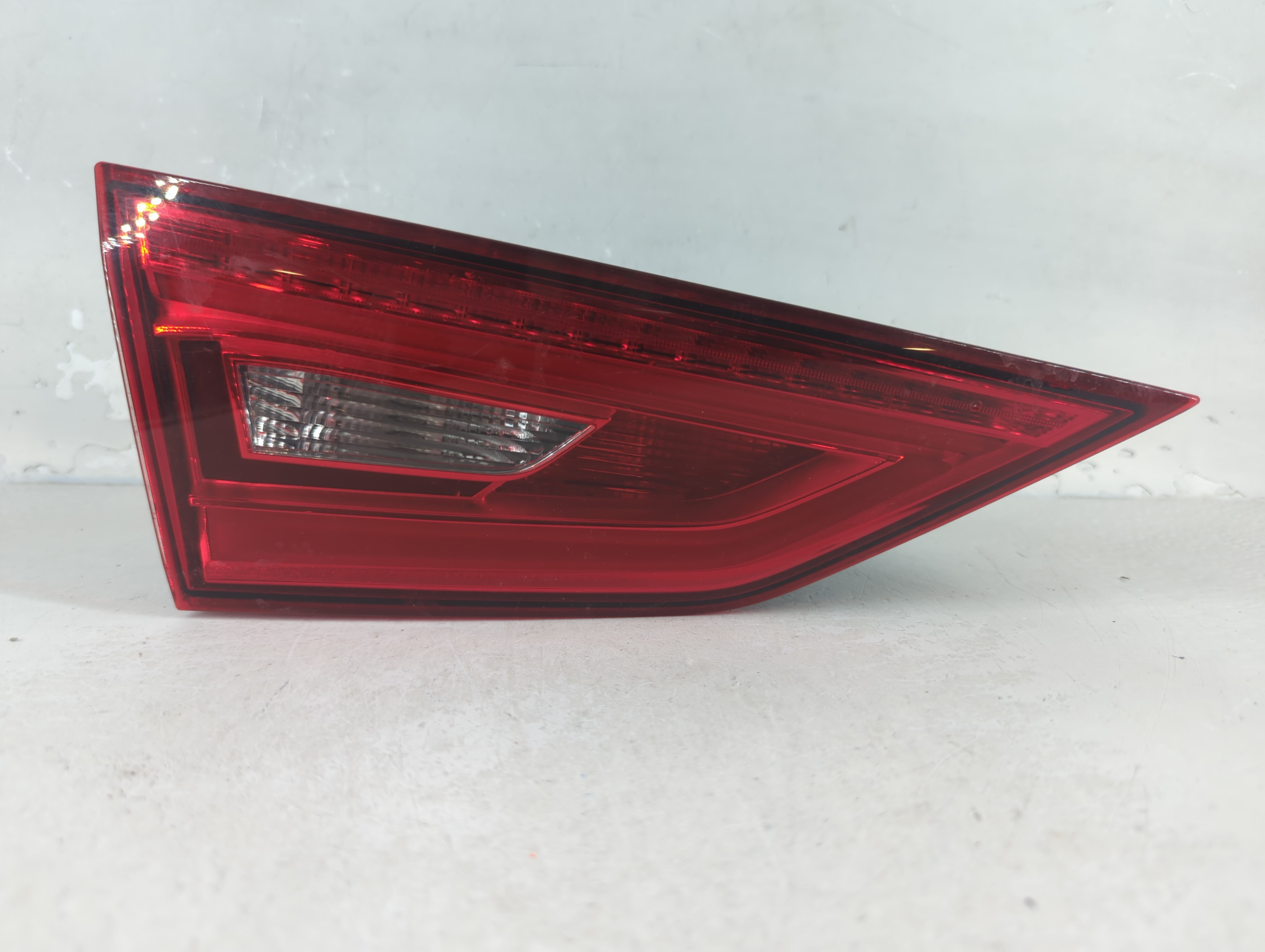 2015-2016 Audi A3 Passenger Right Side Tail Light Taillight Oem 853966 - Oemusedautoparts1.com