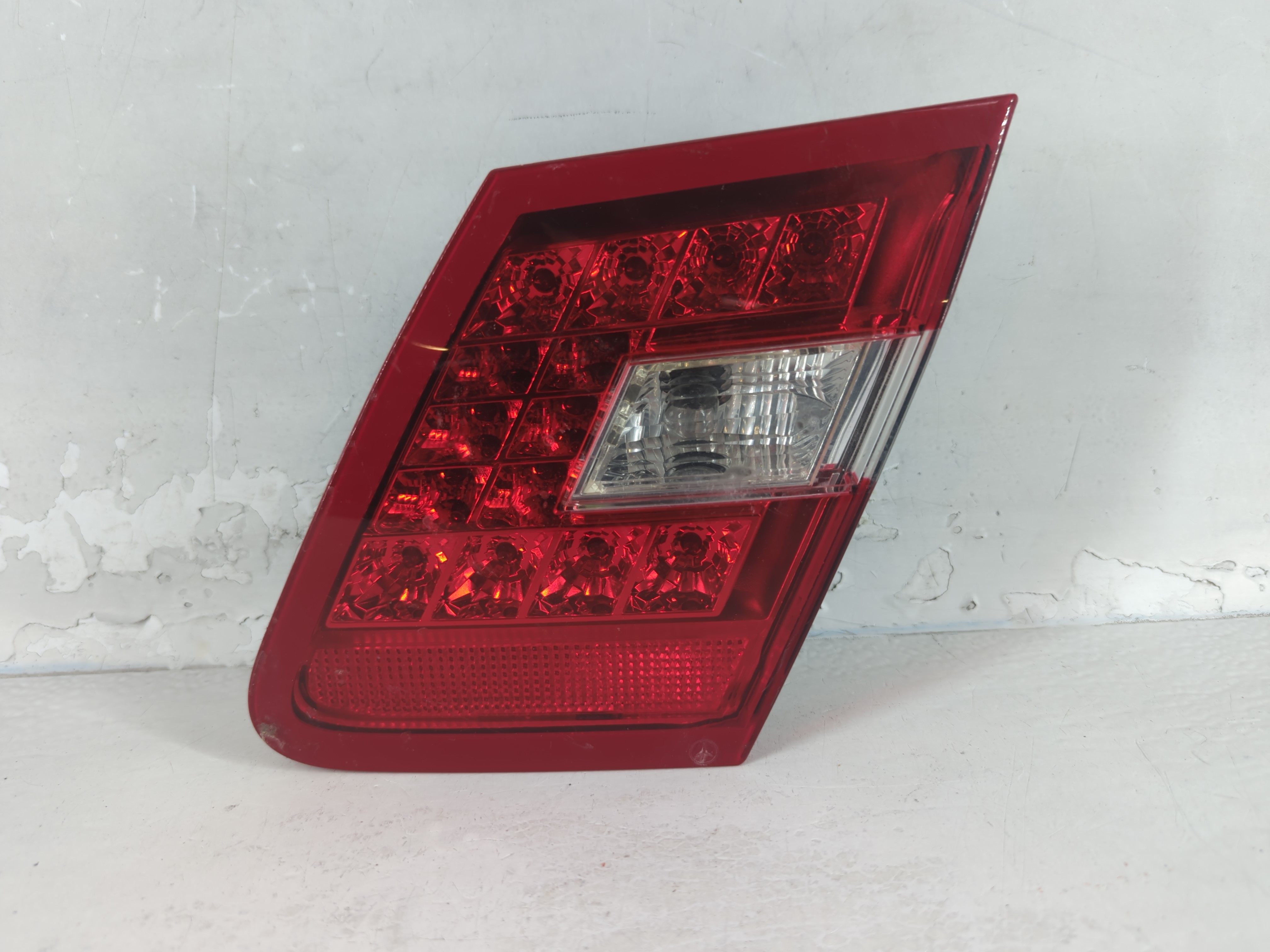 2010 Mercedes-benz E350 Passenger Right Side Tail Light Taillight Oem 853970 - Oemusedautoparts1.com
