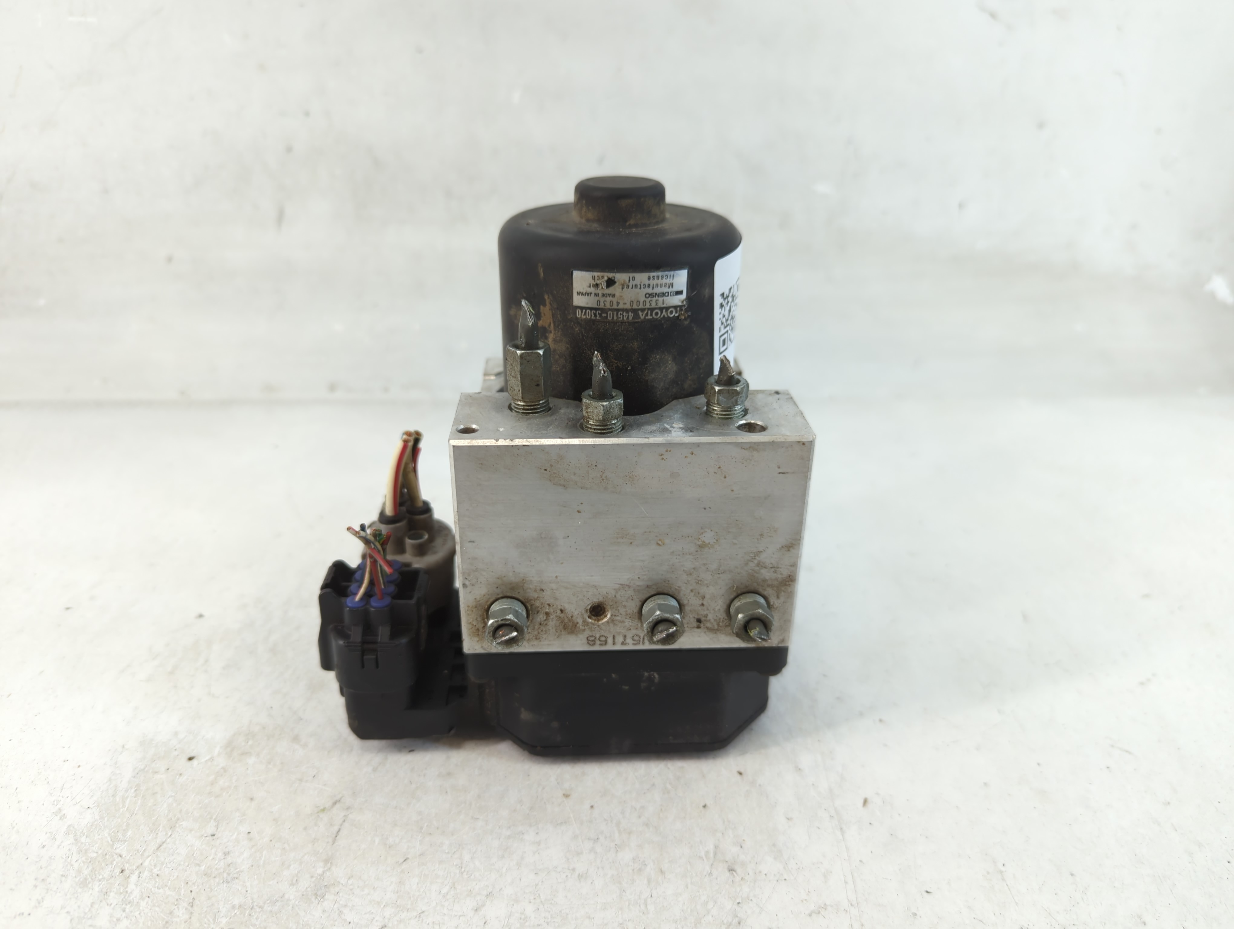 1997-2001 Toyota Camry Abs Pump Control Module 853980 - Oemusedautoparts1.com