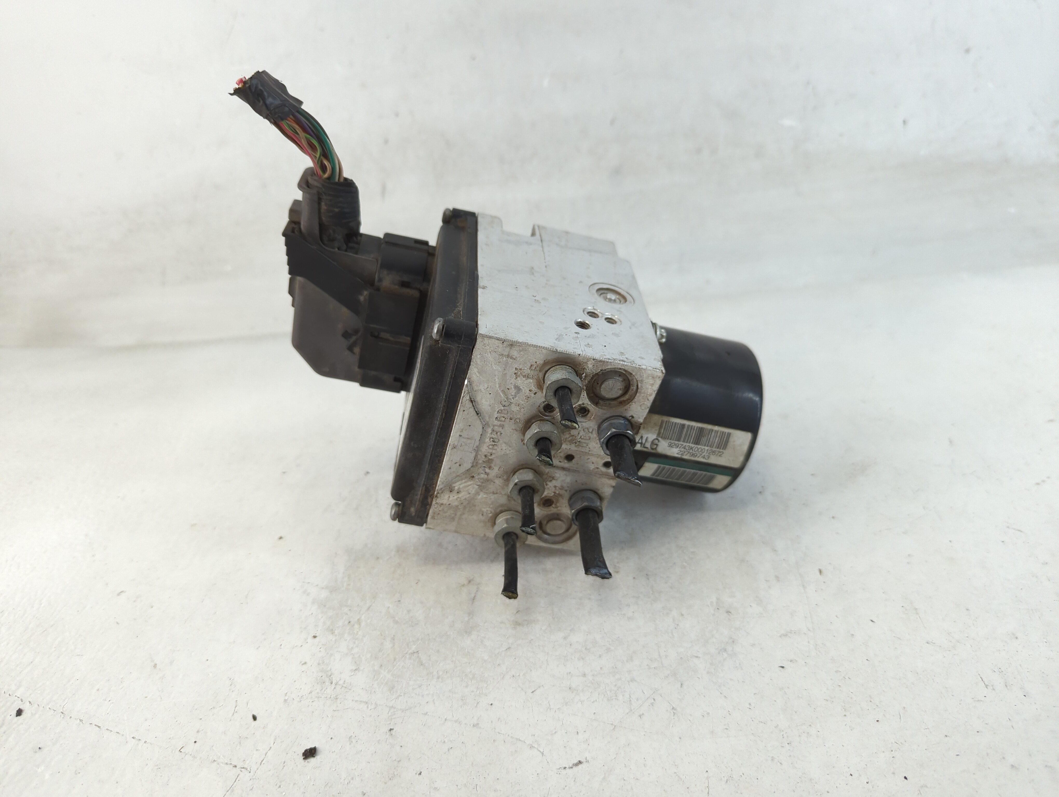 Picture of 2012-2012 Chevrolet Malibu Abs Pump Control Module 853985