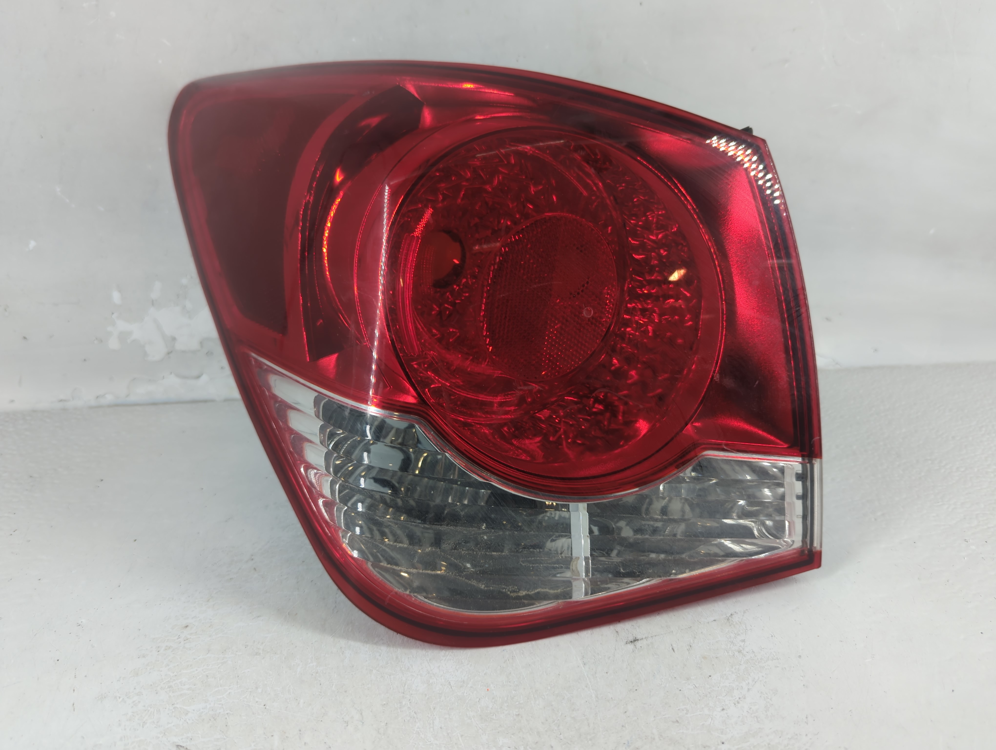 Picture of 2011-2016 Chevrolet Cruze Driver Left Side Tail Light Taillight Oem 853993