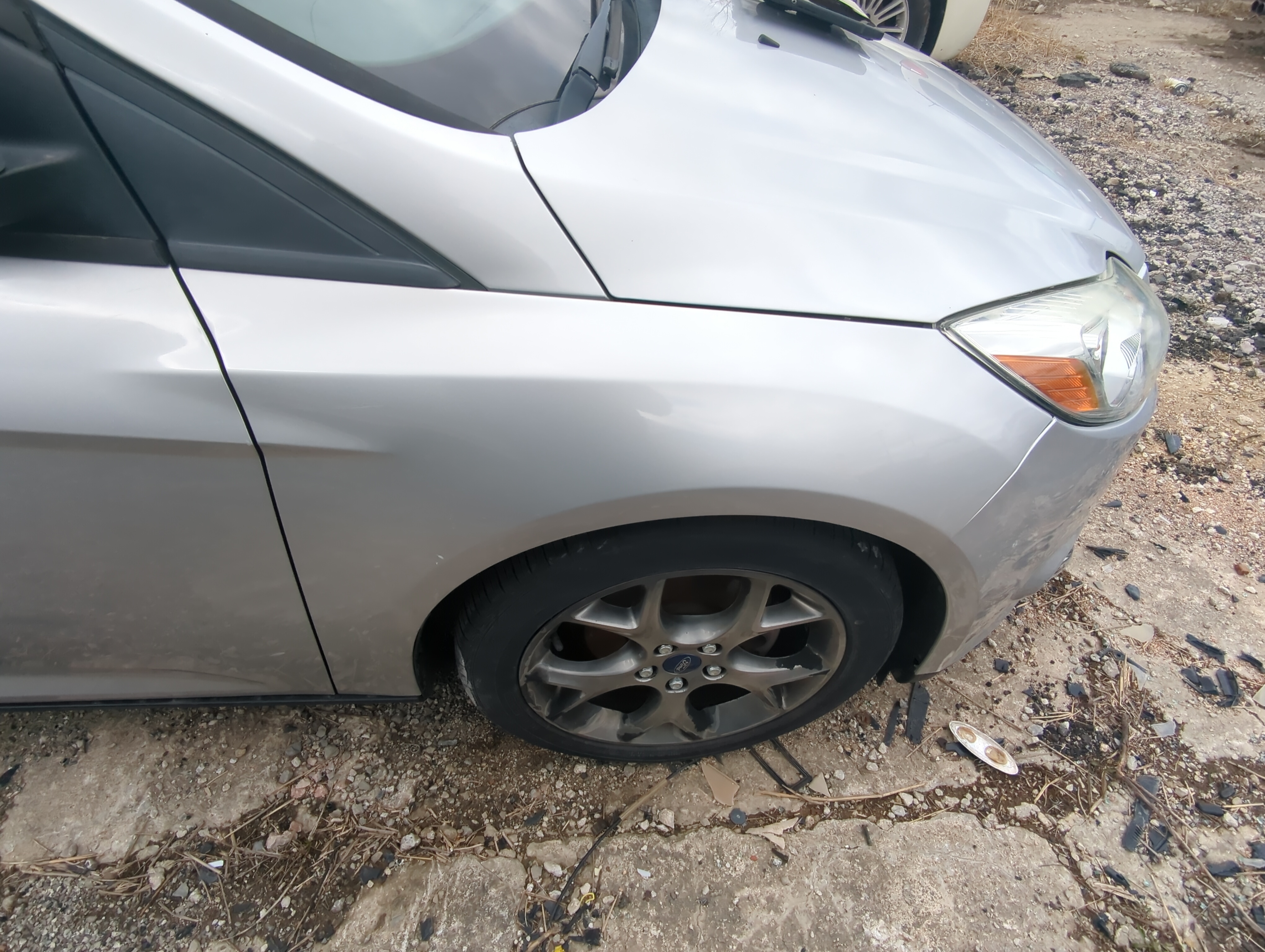 2012-2018 Ford Focus Passenger Fender 854040 - Oemusedautoparts1.com