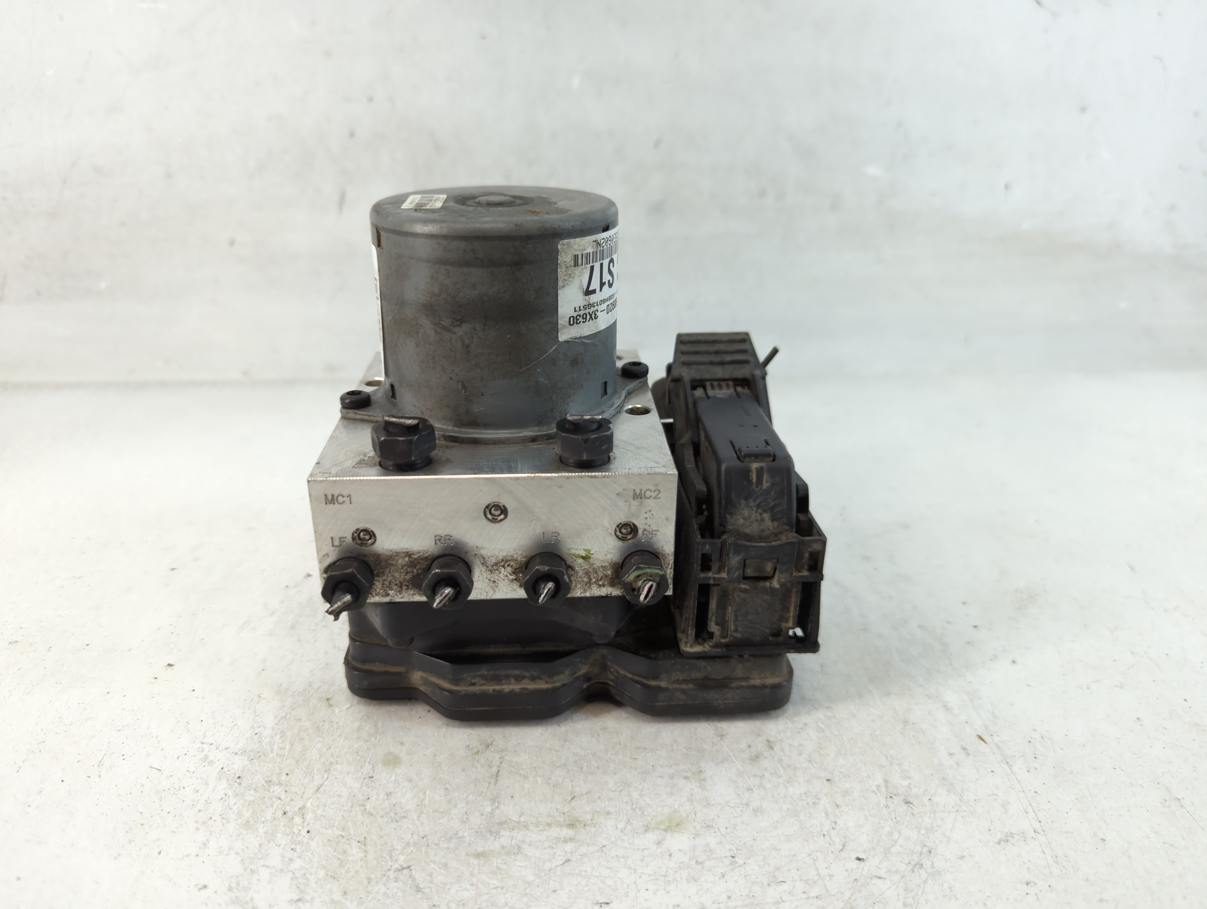 Picture of 2014-2016 Hyundai Elantra Abs Pump Control Module 854173