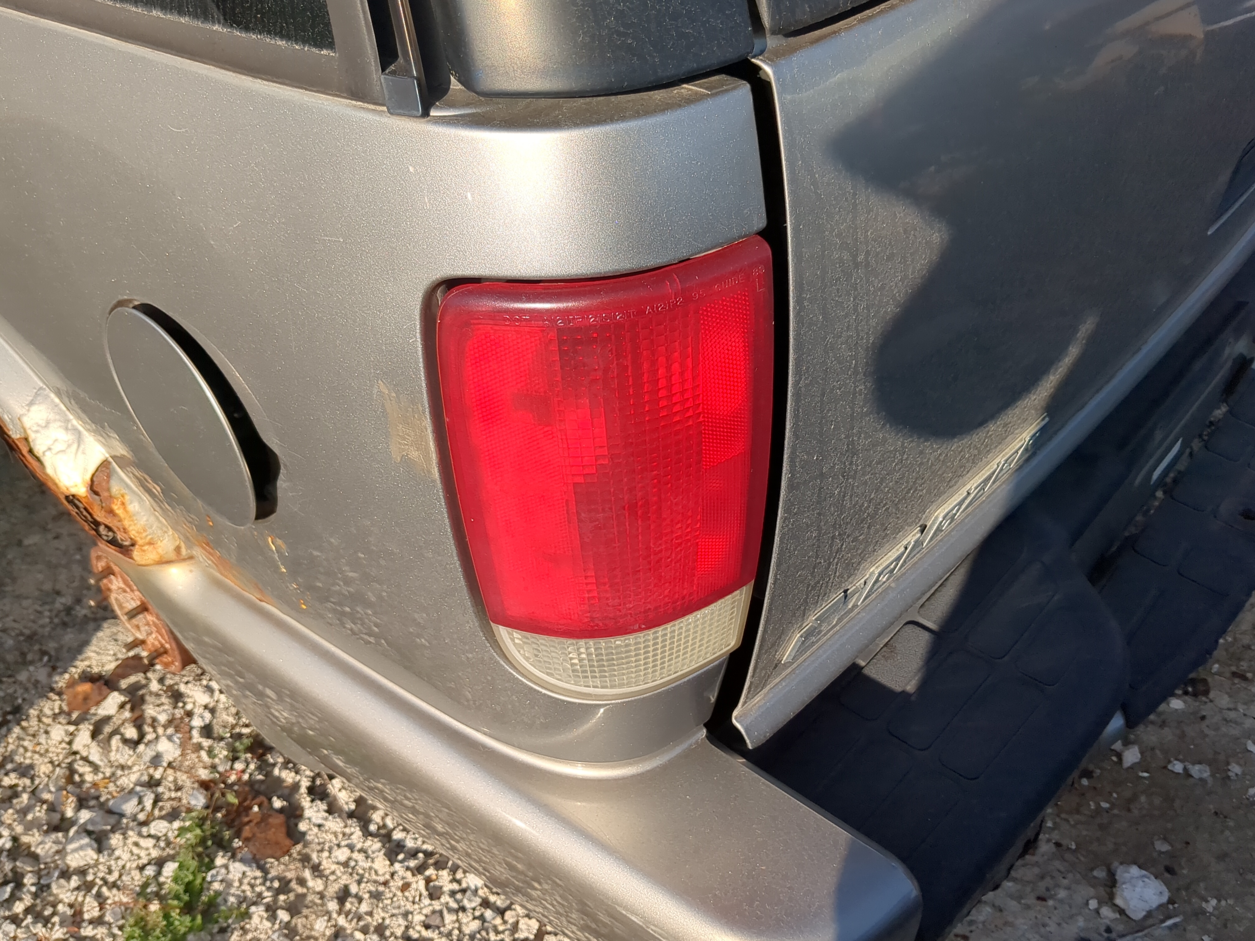 Picture of Chevrolet Blazer S10/jimmy S15 Driver Left Side Tail Light Taillight Oem 854490