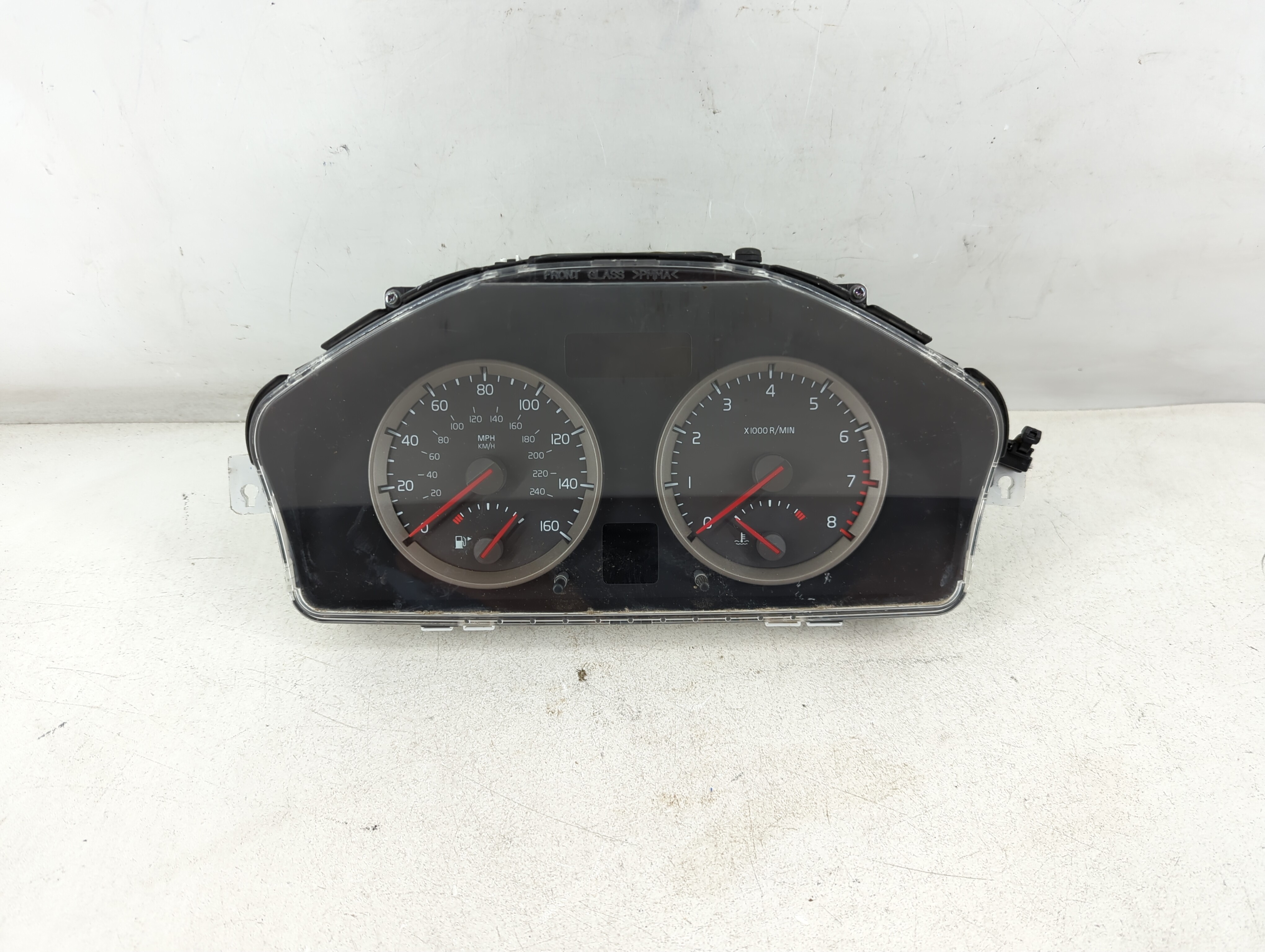 Volvo V40 Speedometer Instrument Cluster Gauges 854955 - Oemusedautoparts1.com