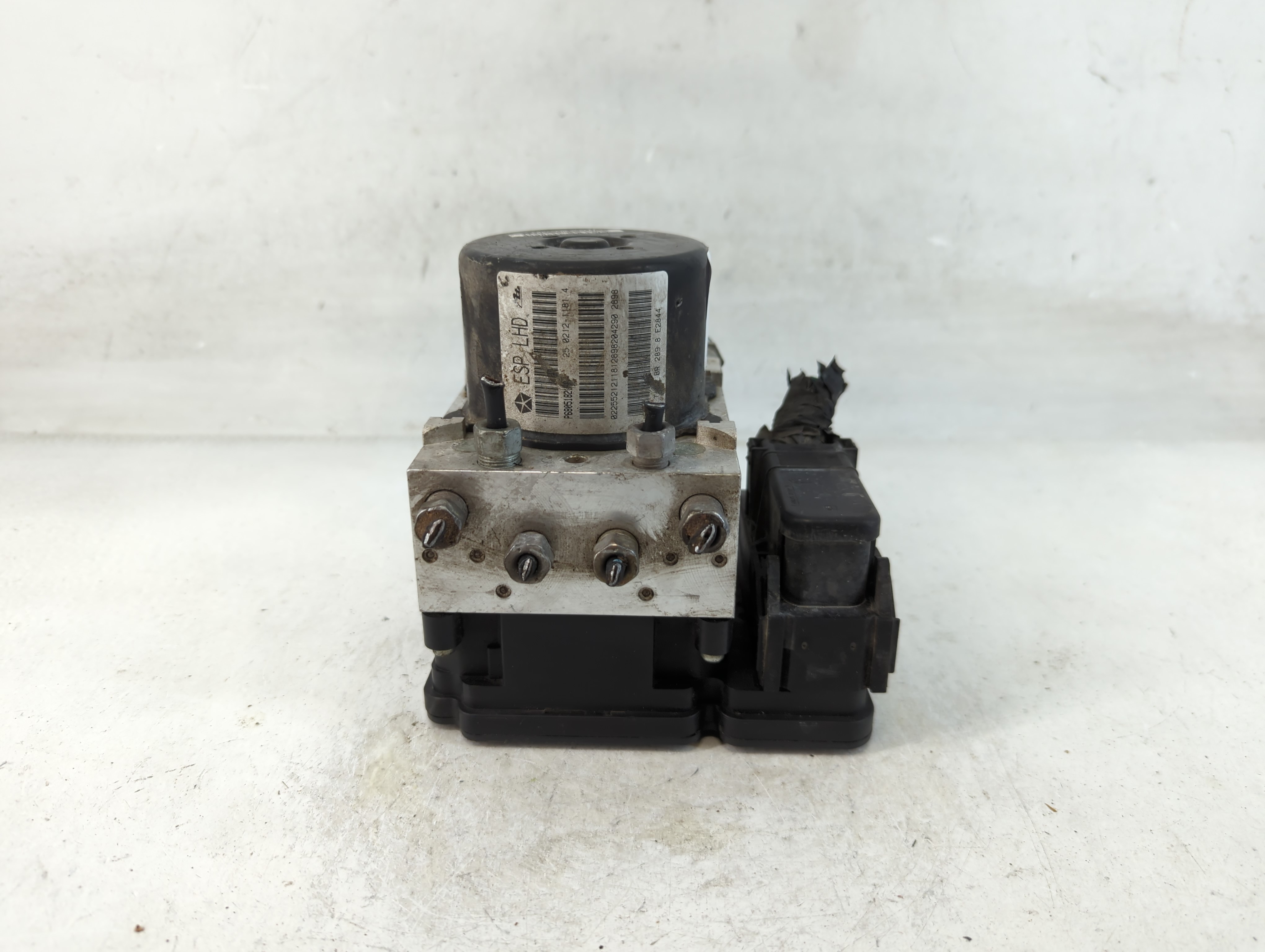 2009 Dodge Journey Abs Pump Control Module 855436 - Oemusedautoparts1.com