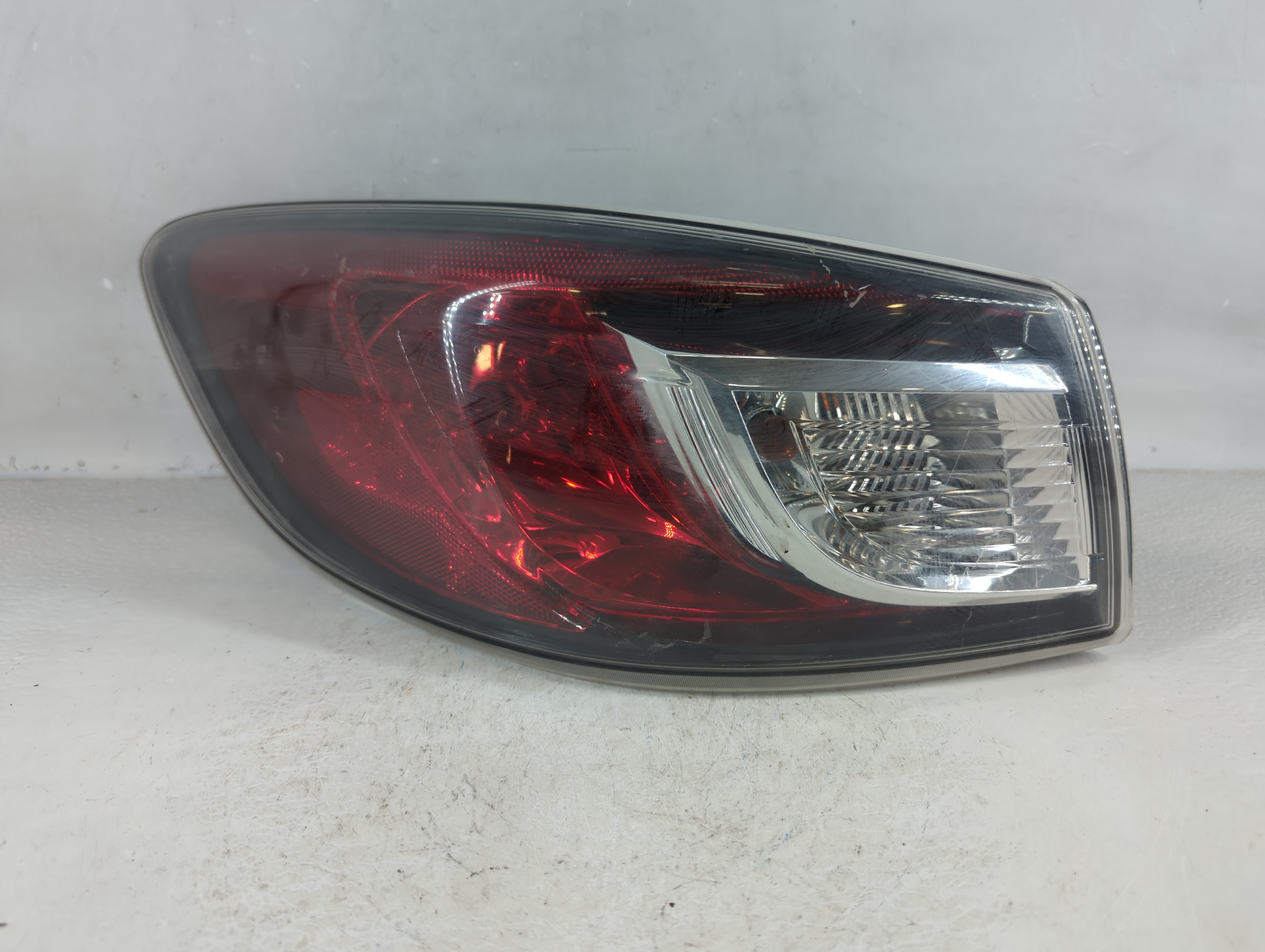 2010-2013 Mazda 3 Driver Left Side Tail Light Taillight Oem 855525 - Oemusedautoparts1.com