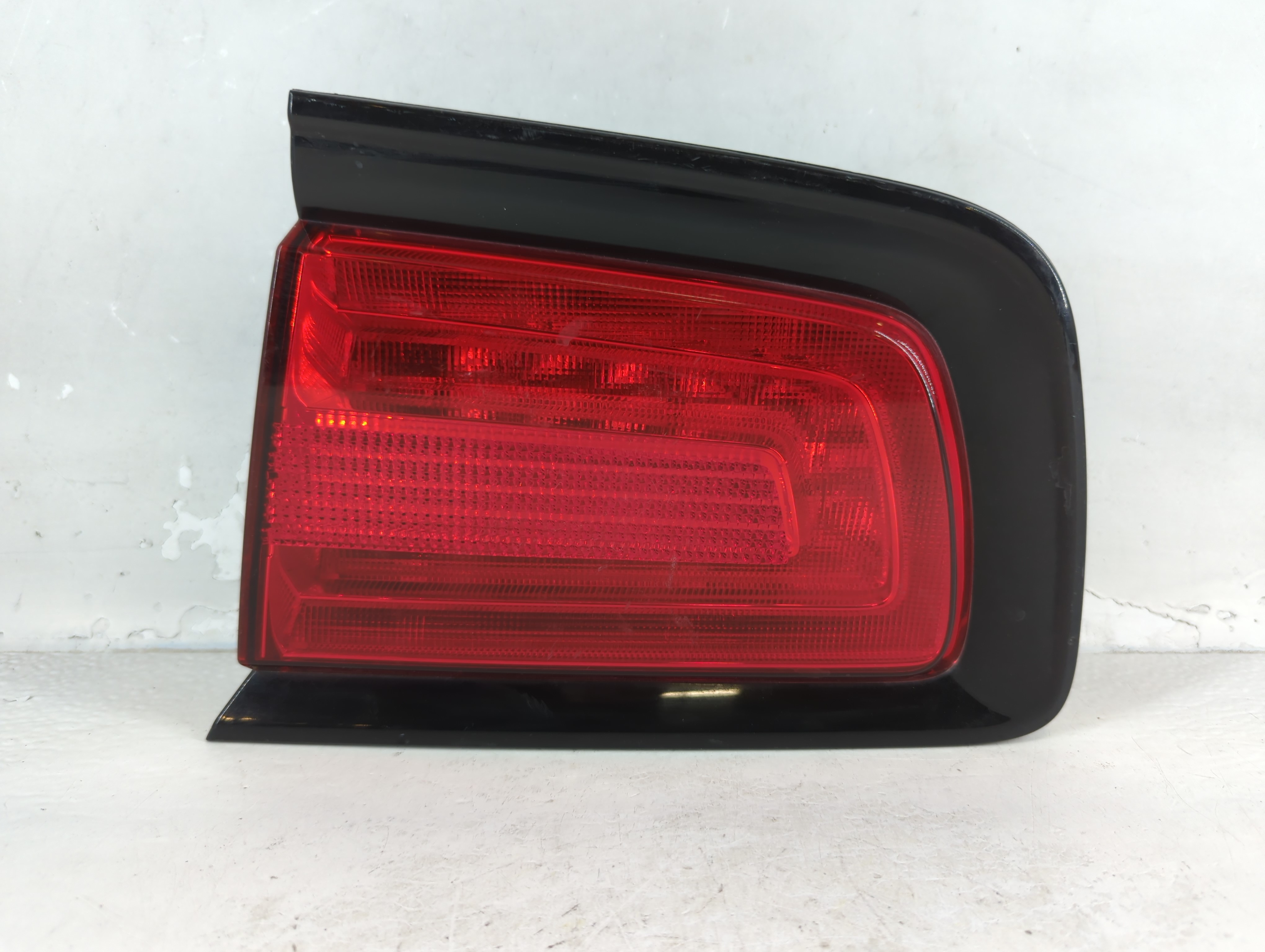 2011-2014 Dodge Charger Driver Left Side Tail Light Taillight Oem 855540 - Oemusedautoparts1.com