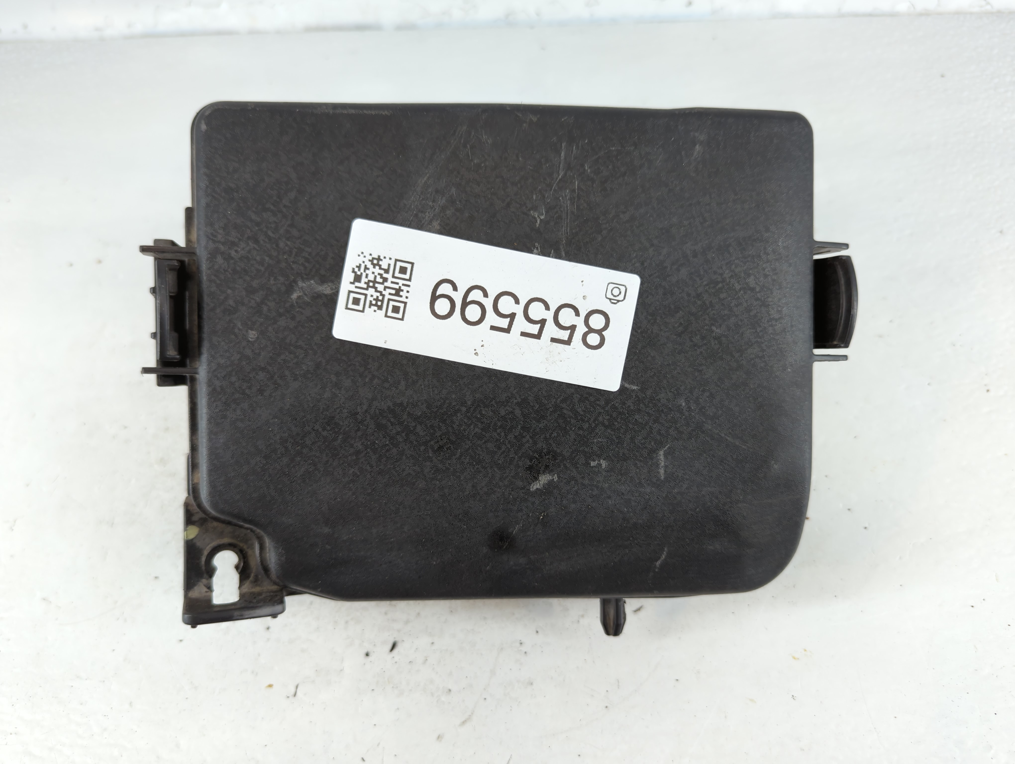 Picture of 2014-2016 Hyundai Elantra Fusebox Fuse Box Relay Module 91951-3x710 855599