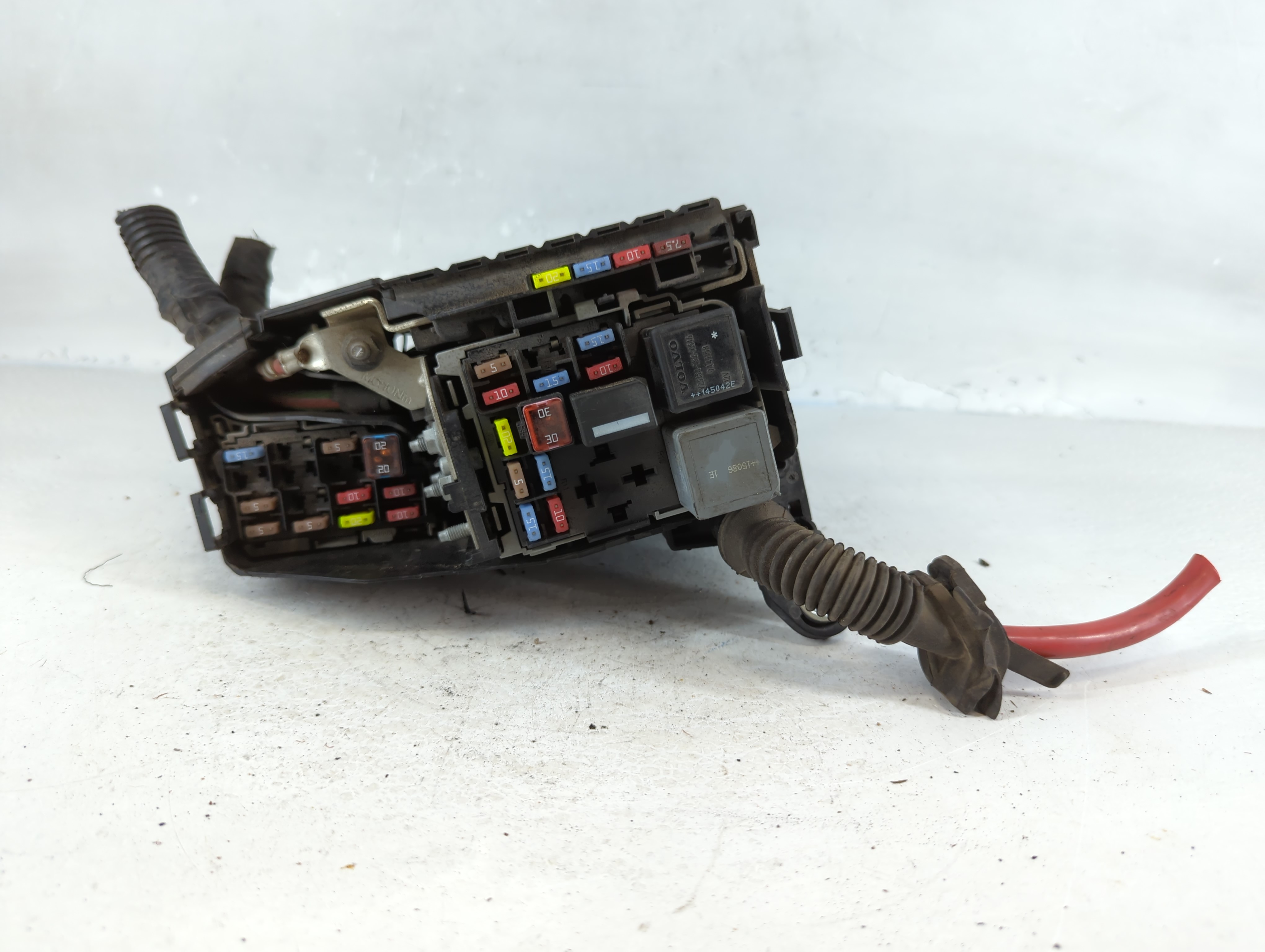 2014-2018 Volvo S60 Fusebox Fuse Box Relay Module 6g9t-14a067-ca 855601 - Oemusedautoparts1.com