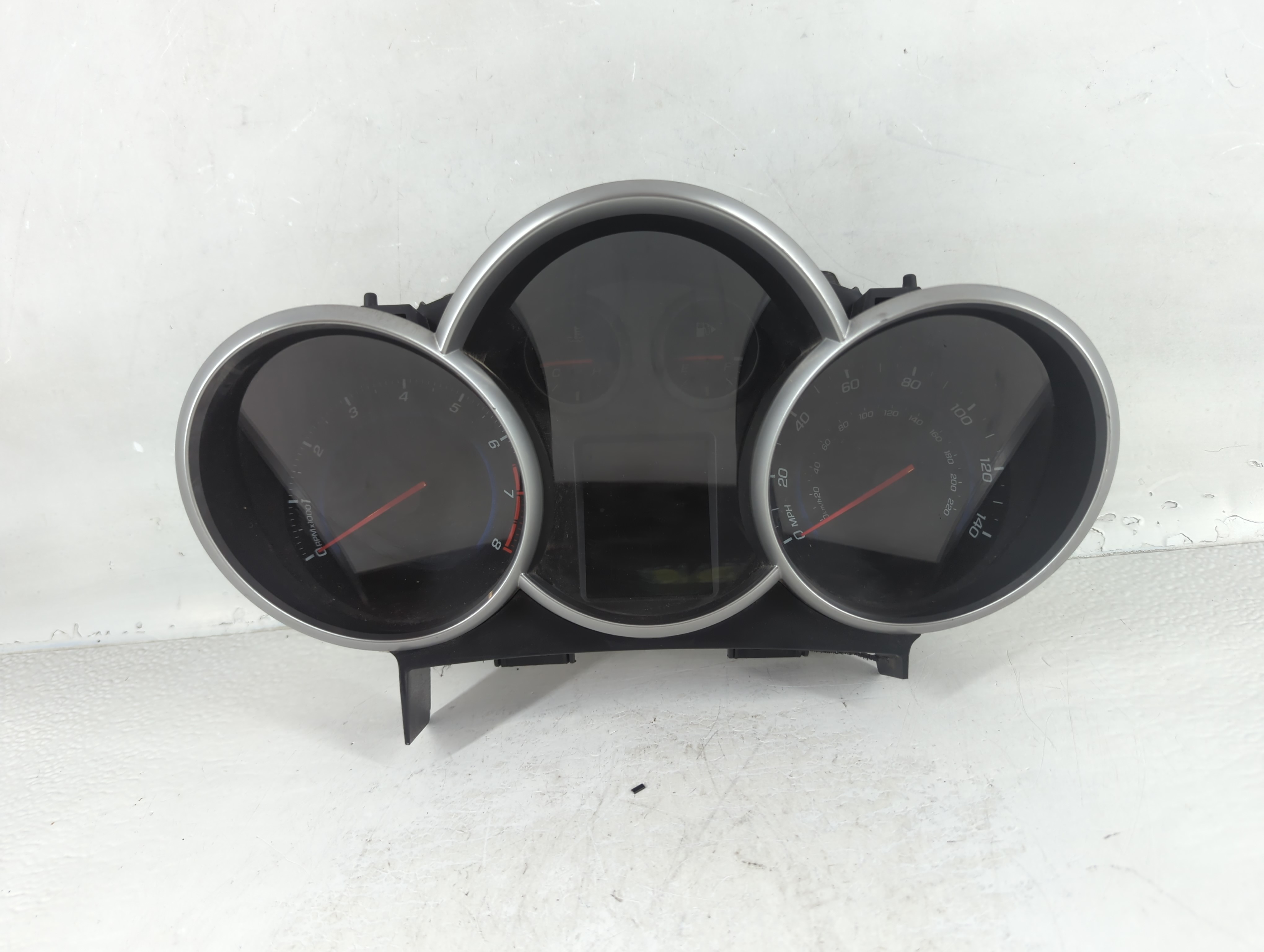 2011-2011 Chevrolet Cruze Speedometer Instrument Cluster Gauges 95018203 855839 - Oemusedautoparts1.com
