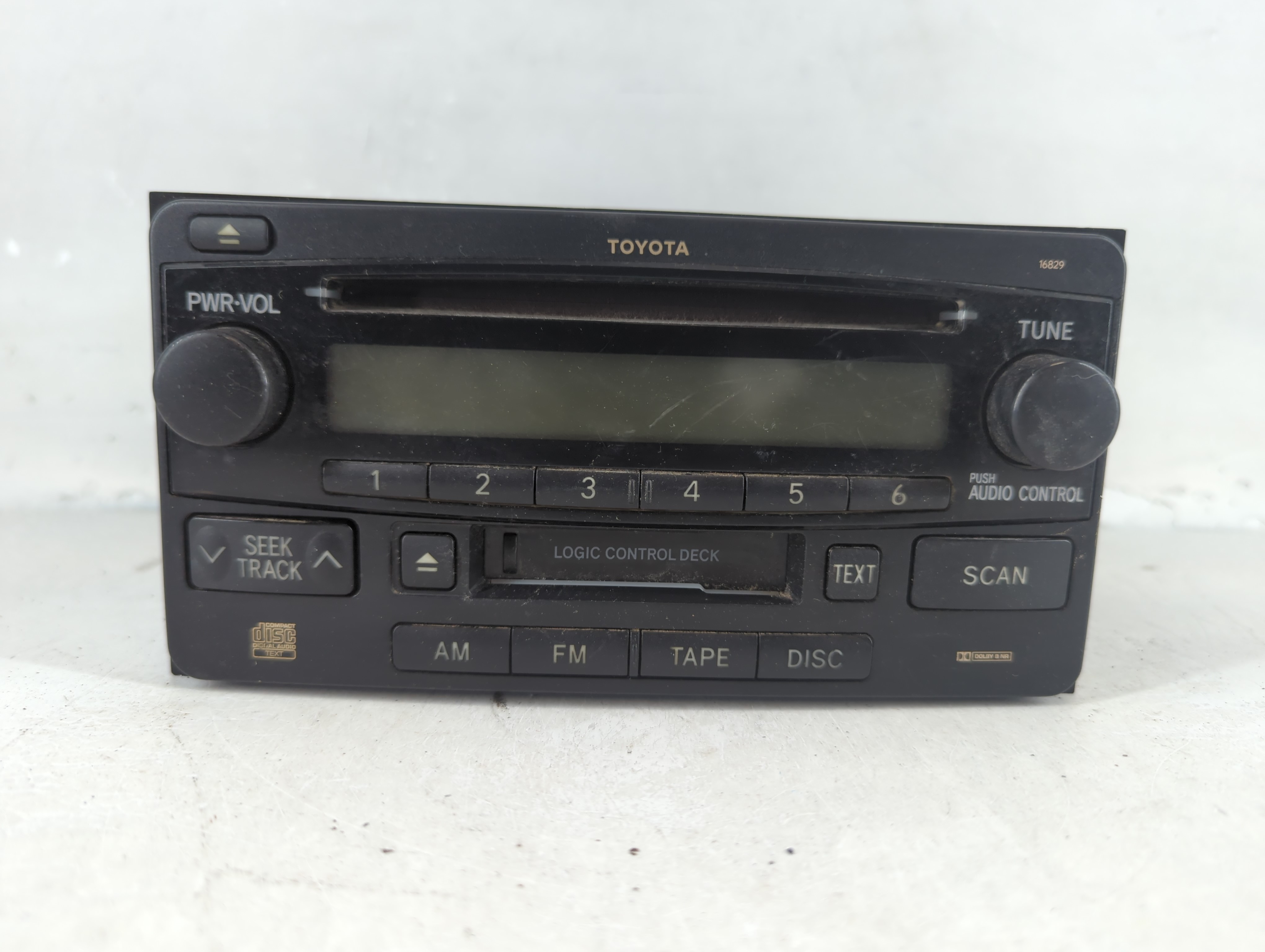 2000-2005 Toyota Echo Am Fm Cd Player Radio Receiver 855918 - Oemusedautoparts1.com