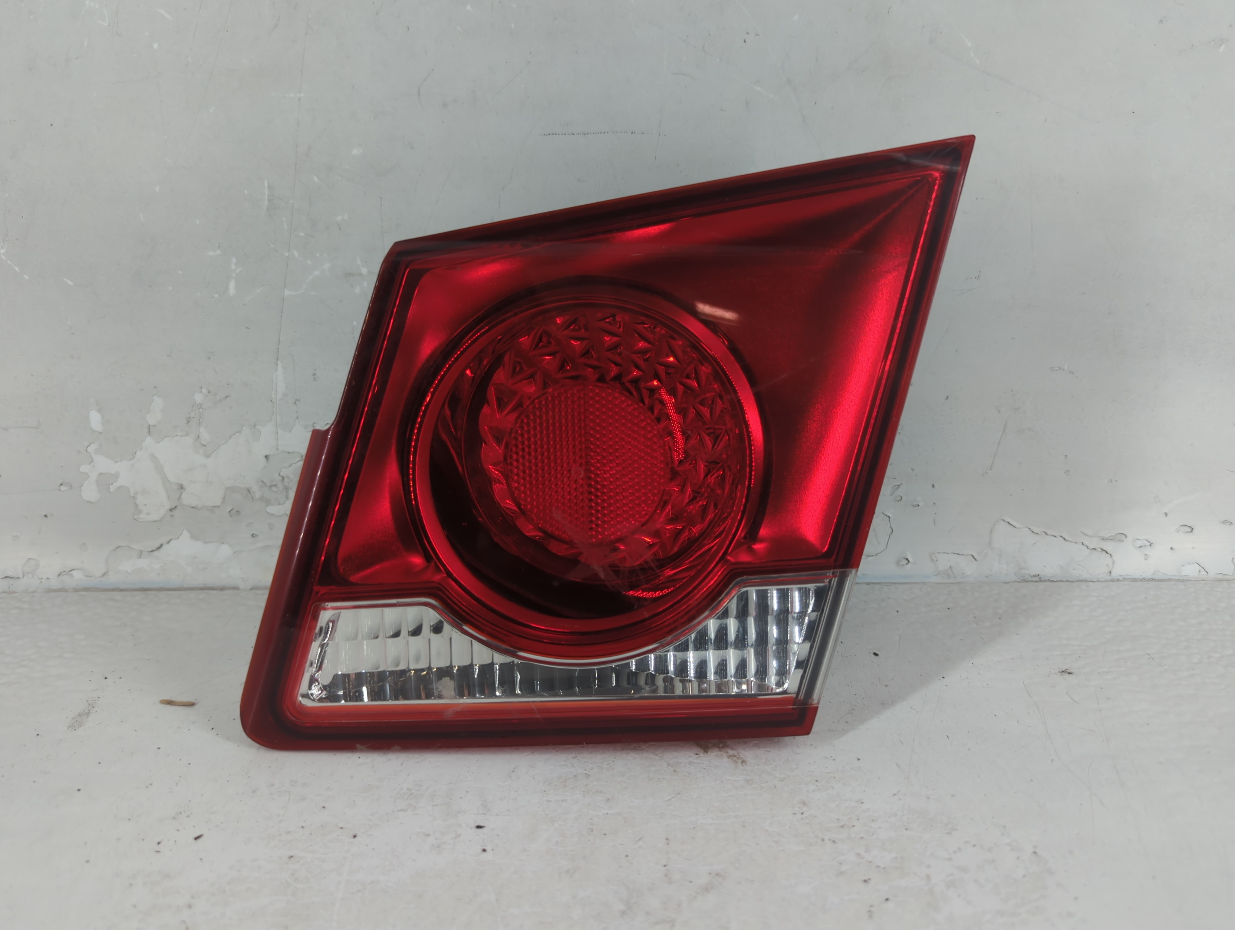 2011-2016 Chevrolet Cruze Driver Left Side Tail Light Taillight Oem 855937 - Oemusedautoparts1.com