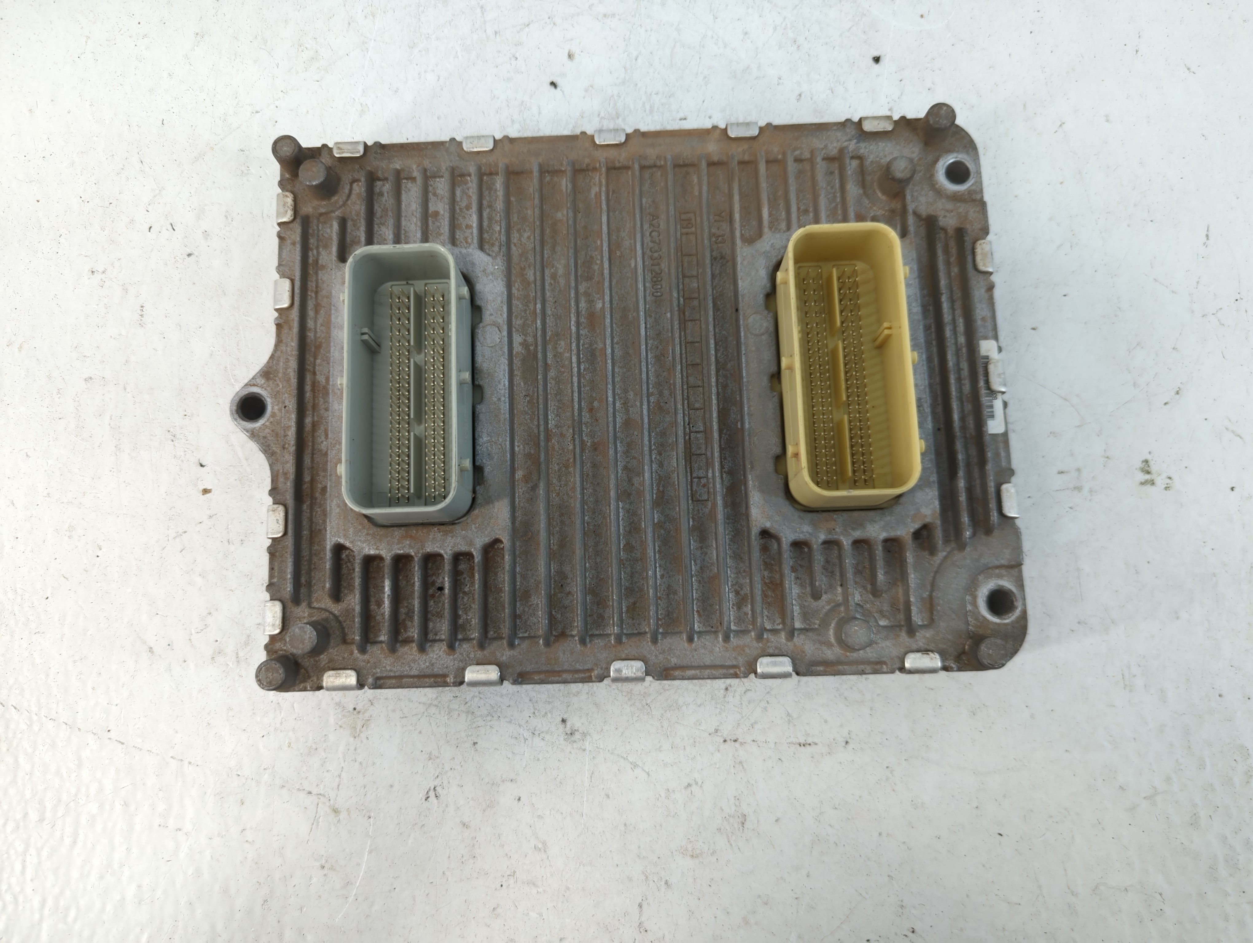 Picture of Dodge Ram 1500 Engine Control Computer Ecu Pcm Ecm Pcu Oem P68243303ab 855997