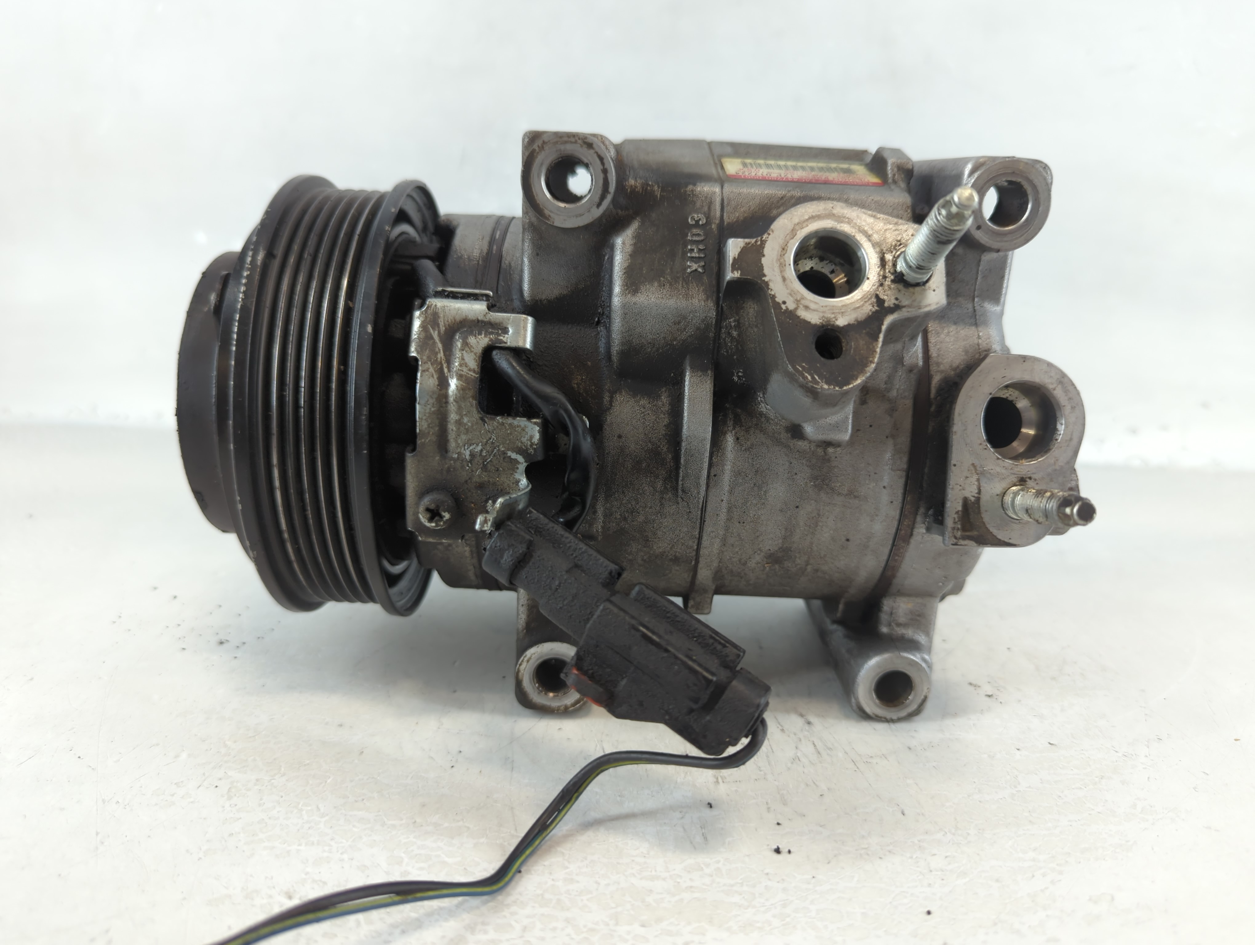 Dodge Caravan Air Conditioning A/c Ac Compressor Oem 856033 - Oemusedautoparts1.com