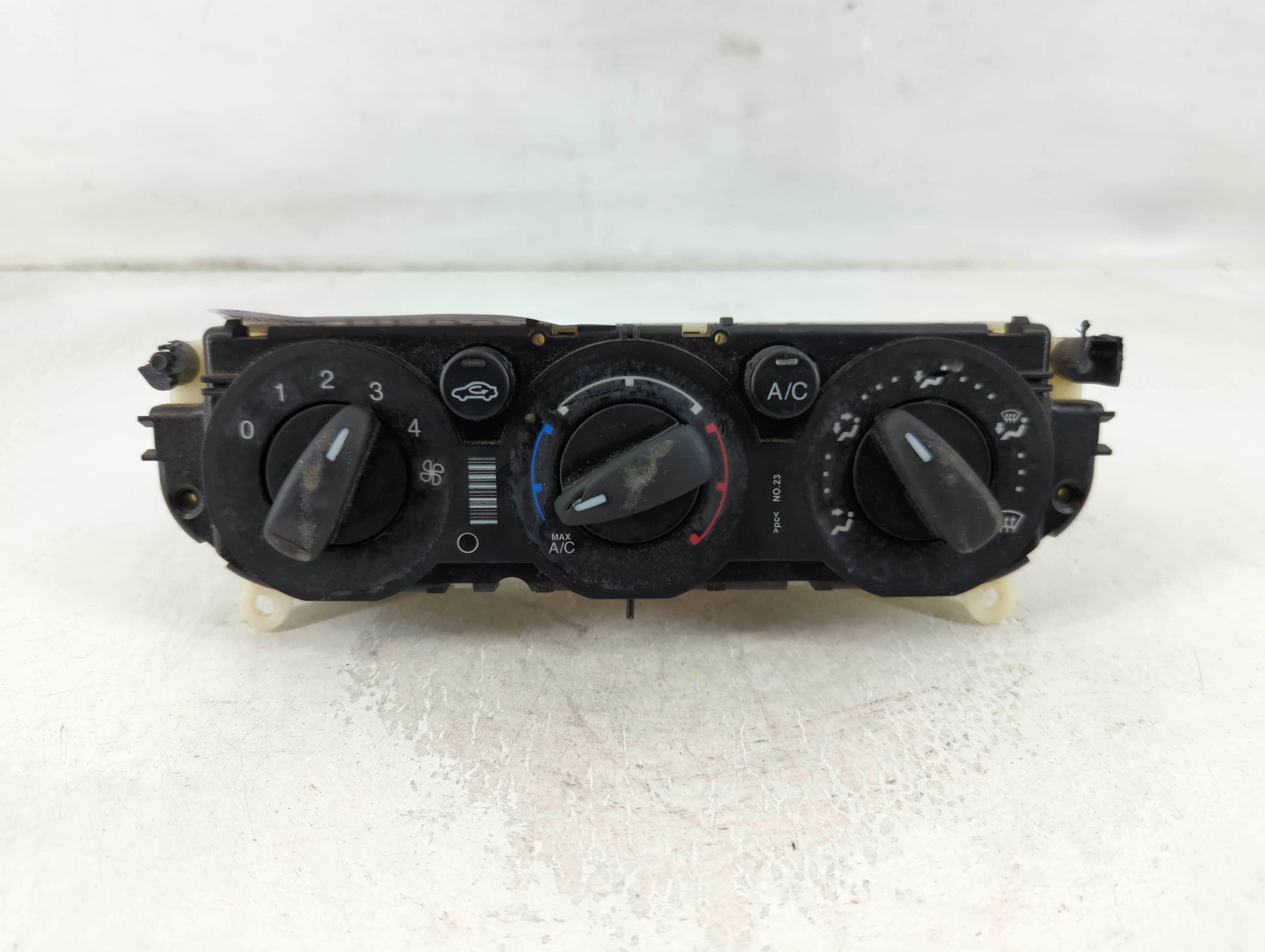 2013-2014 Ford Focus Ac Heater Climate Control Cm5t-19980-ae 856040 - Oemusedautoparts1.com