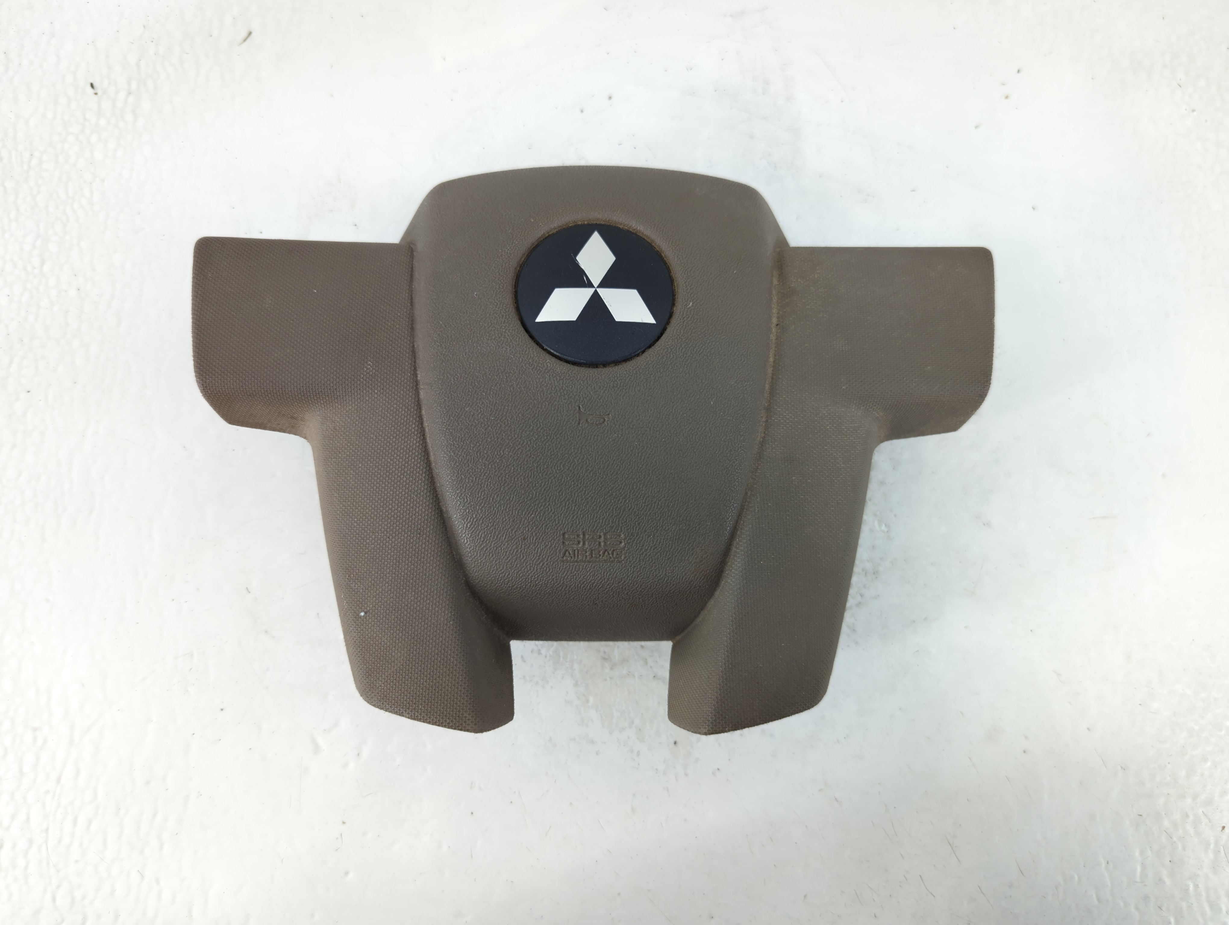 Picture of 2011 Mitsubishi Endeavor Air Bag Driver Left Steering Wheel Mounted 856081