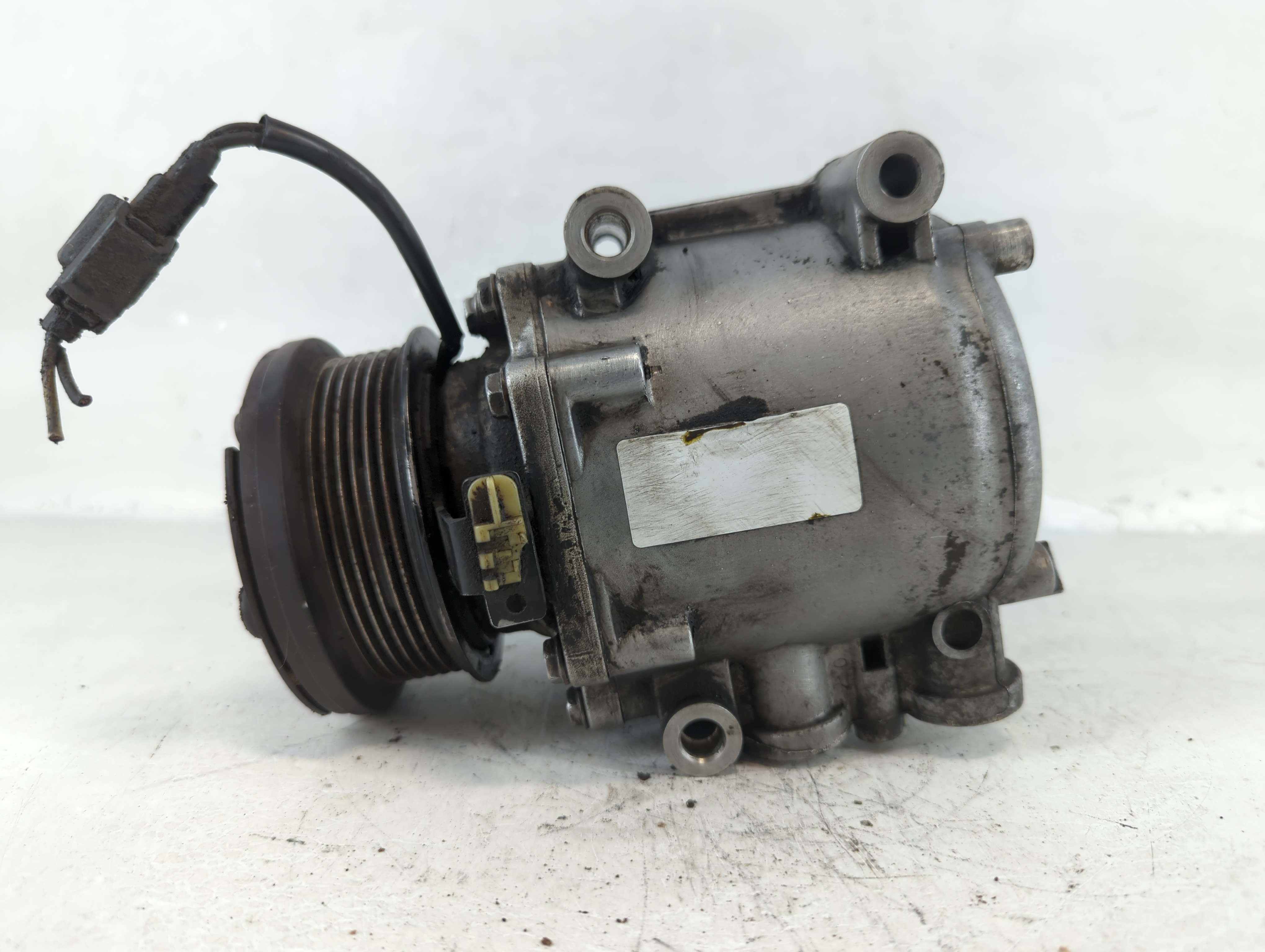 Ford Expedition Air Conditioning A/c Ac Compressor Oem 856247 - Oemusedautoparts1.com