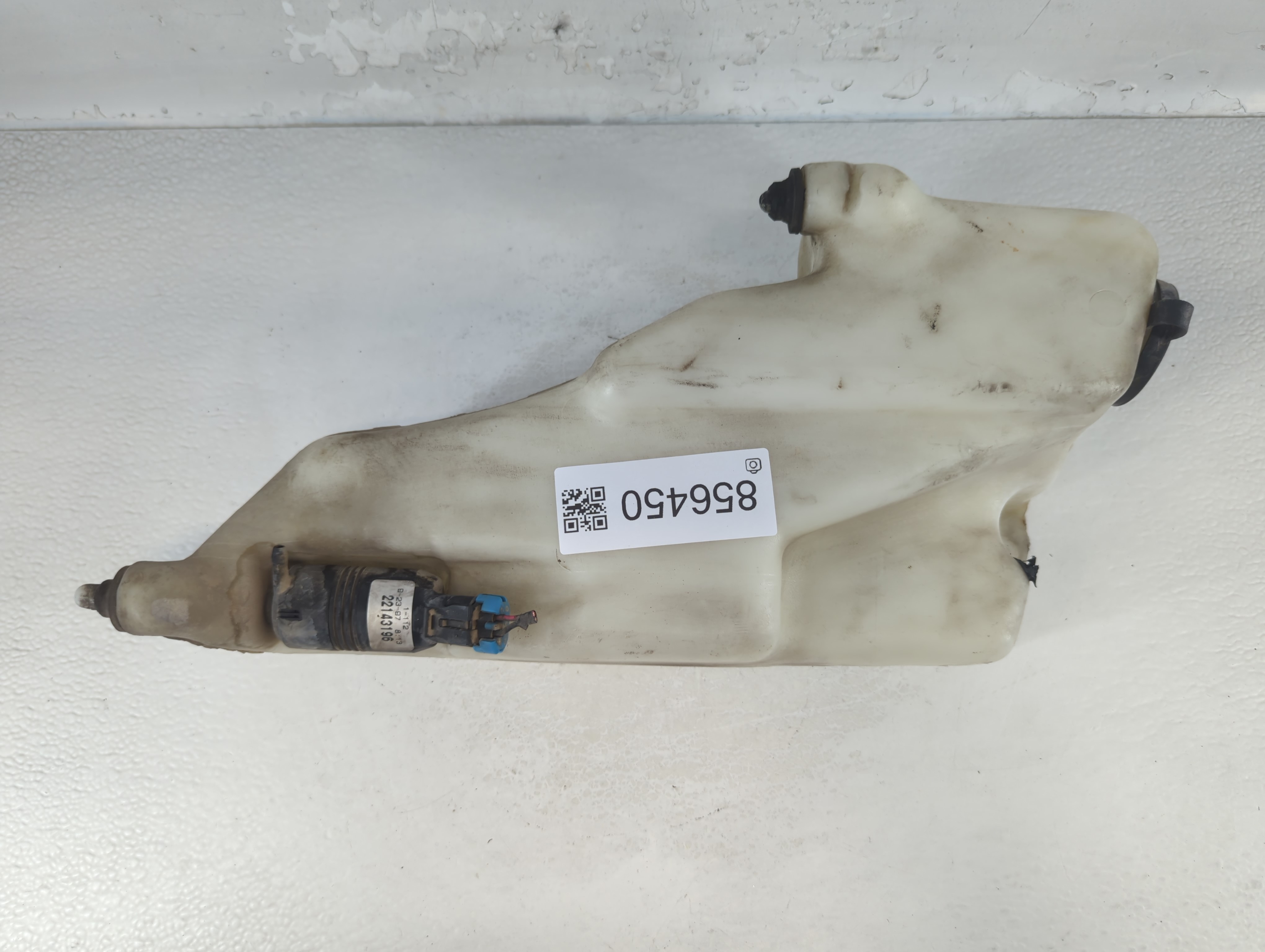 1995-2004 Chevrolet S10 Windshield Washer Fluid Reservoir Bottle Oem 856450 - Oemusedautoparts1.com