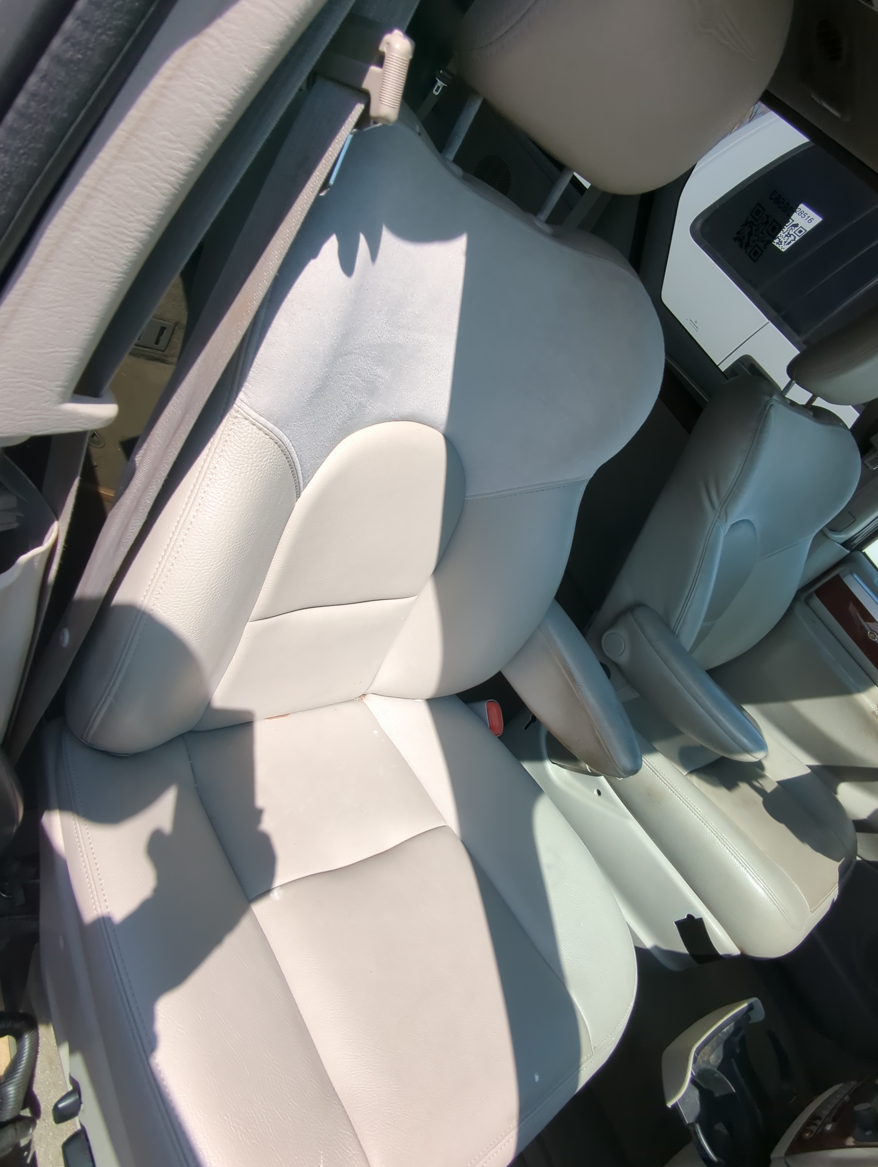 2005-2007 Chrysler Town & Country Passenger Front Seat Oem 857023 - Oemusedautoparts1.com