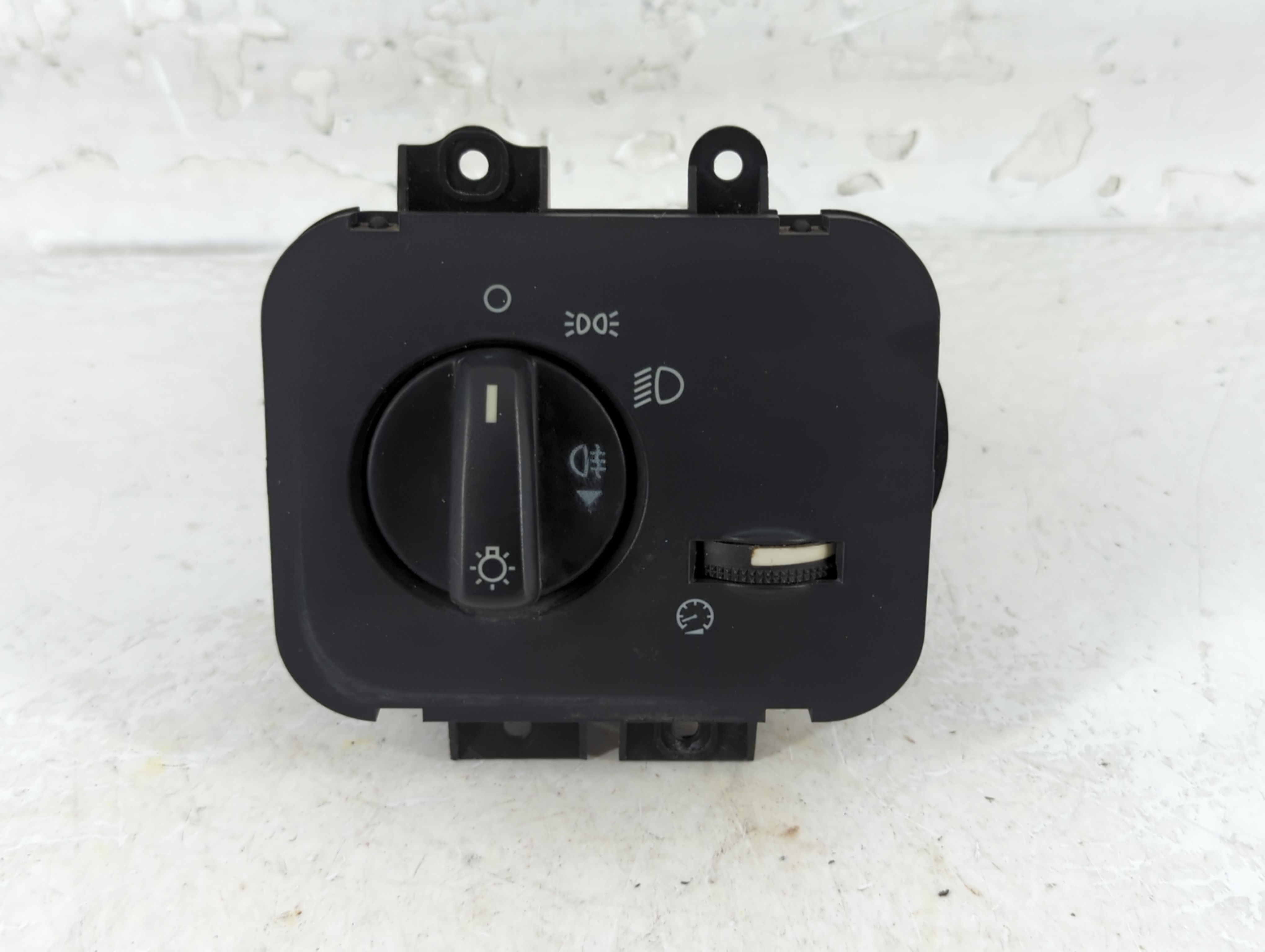 Picture of 2006 Land Rover Lr3 Headlight Head Light Switch Lamp Control 857733